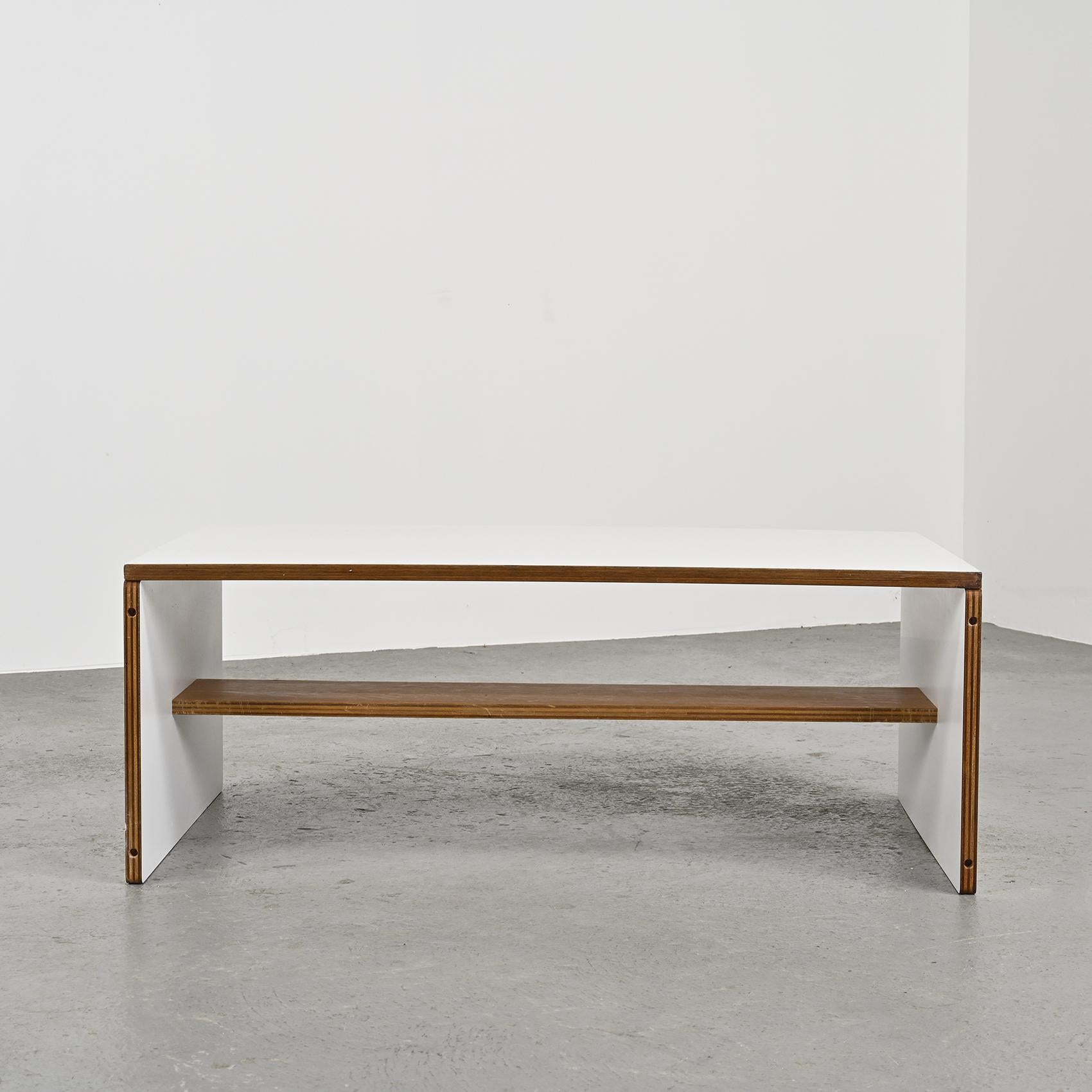 Table modulaire de Pierre Guariche pour la Plagne, circa 1968 4