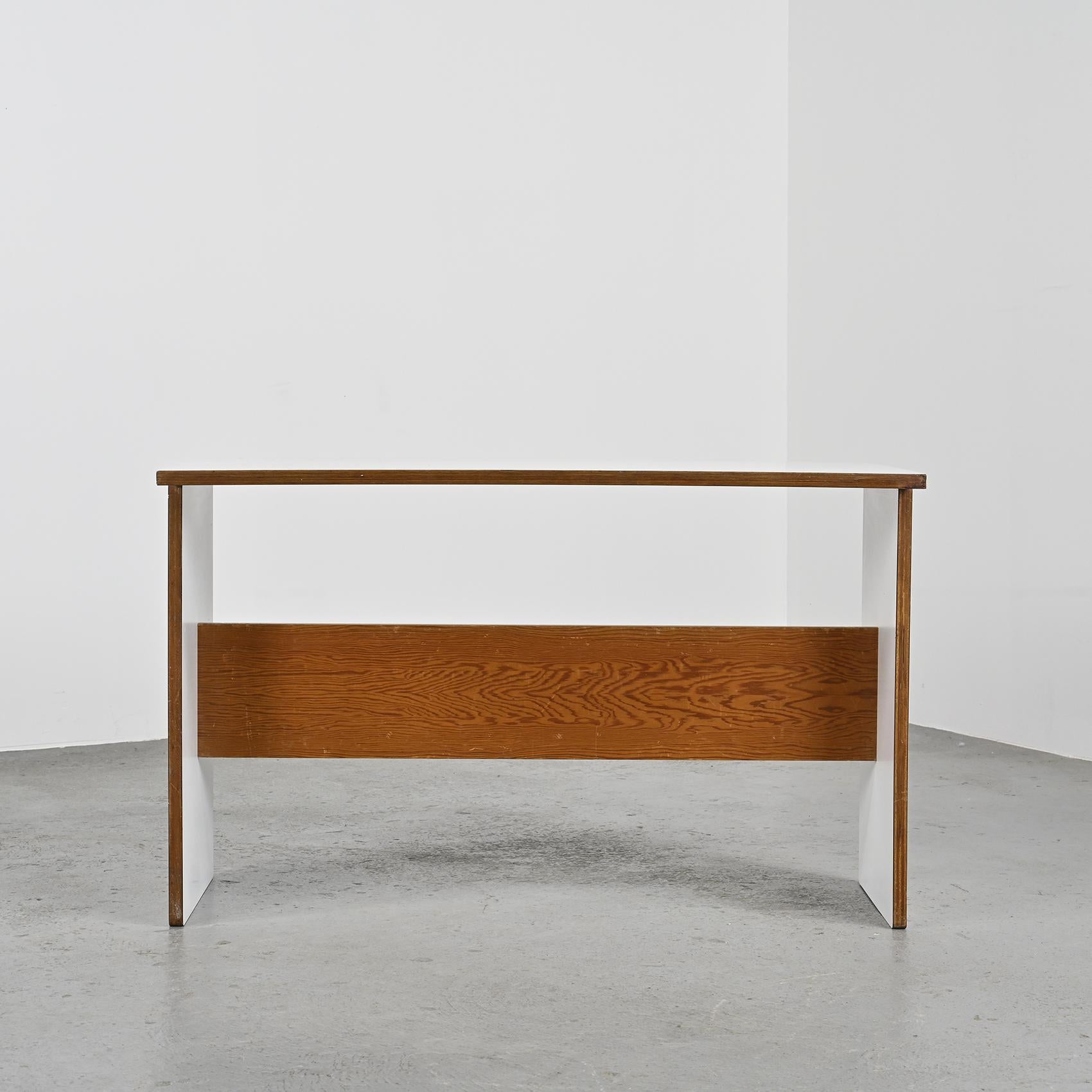 Table modulaire de Pierre Guariche pour la Plagne, circa 1968 1