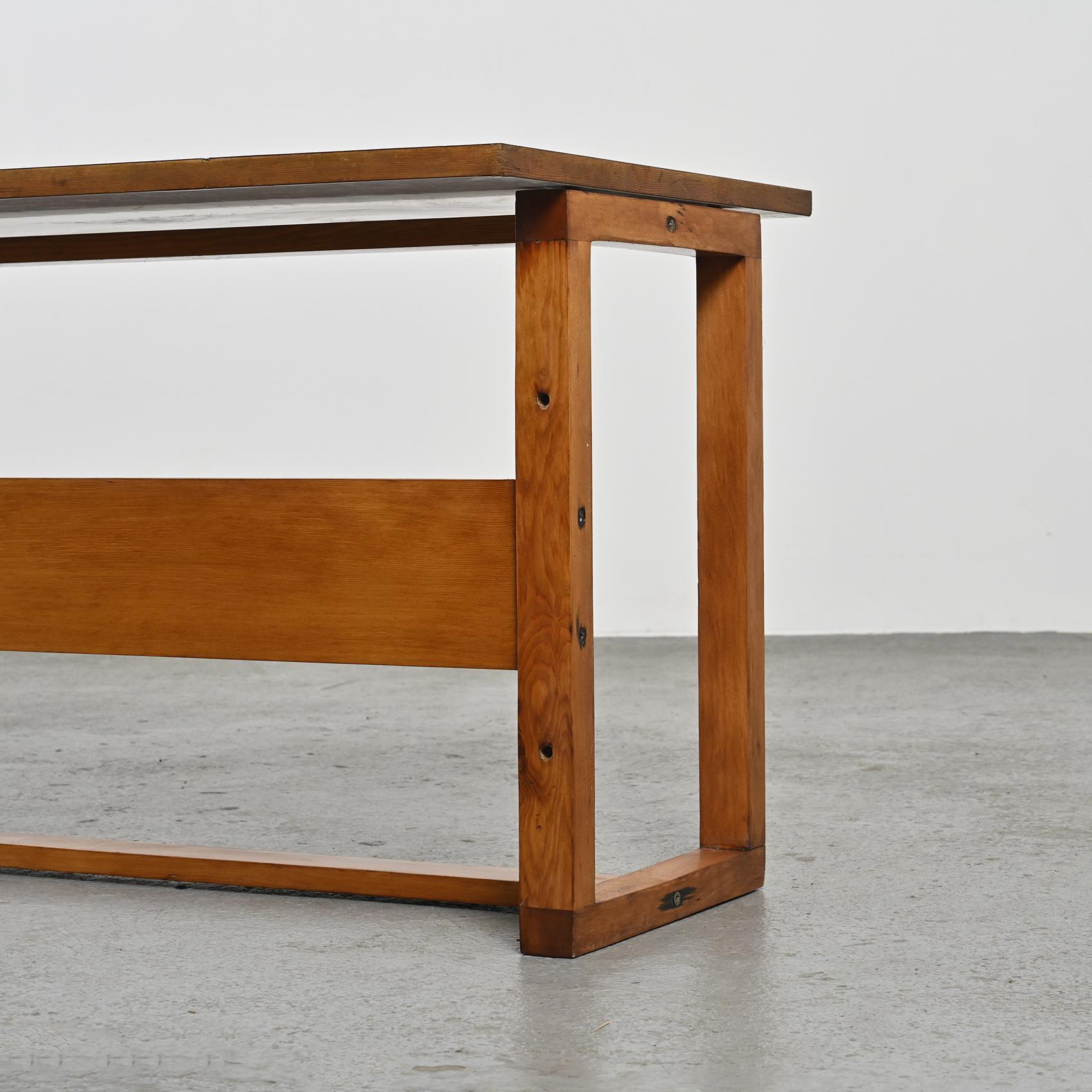 Table modulaire de Pierre Guariche pour la Plagne, vers 1968 1