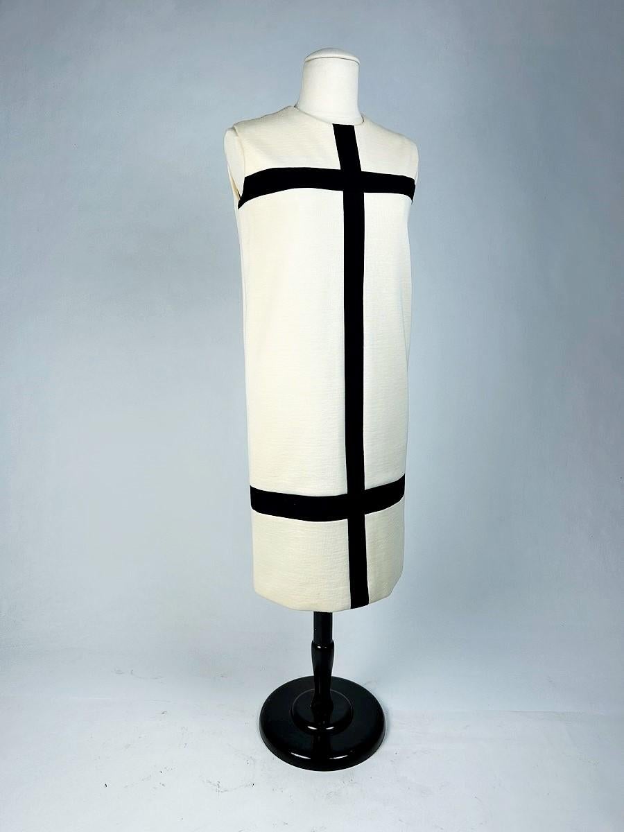 A Mondrian dress by Yves Saint Laurent Haute Couture - Autumn Winter 1965-1966 In Good Condition In Toulon, FR
