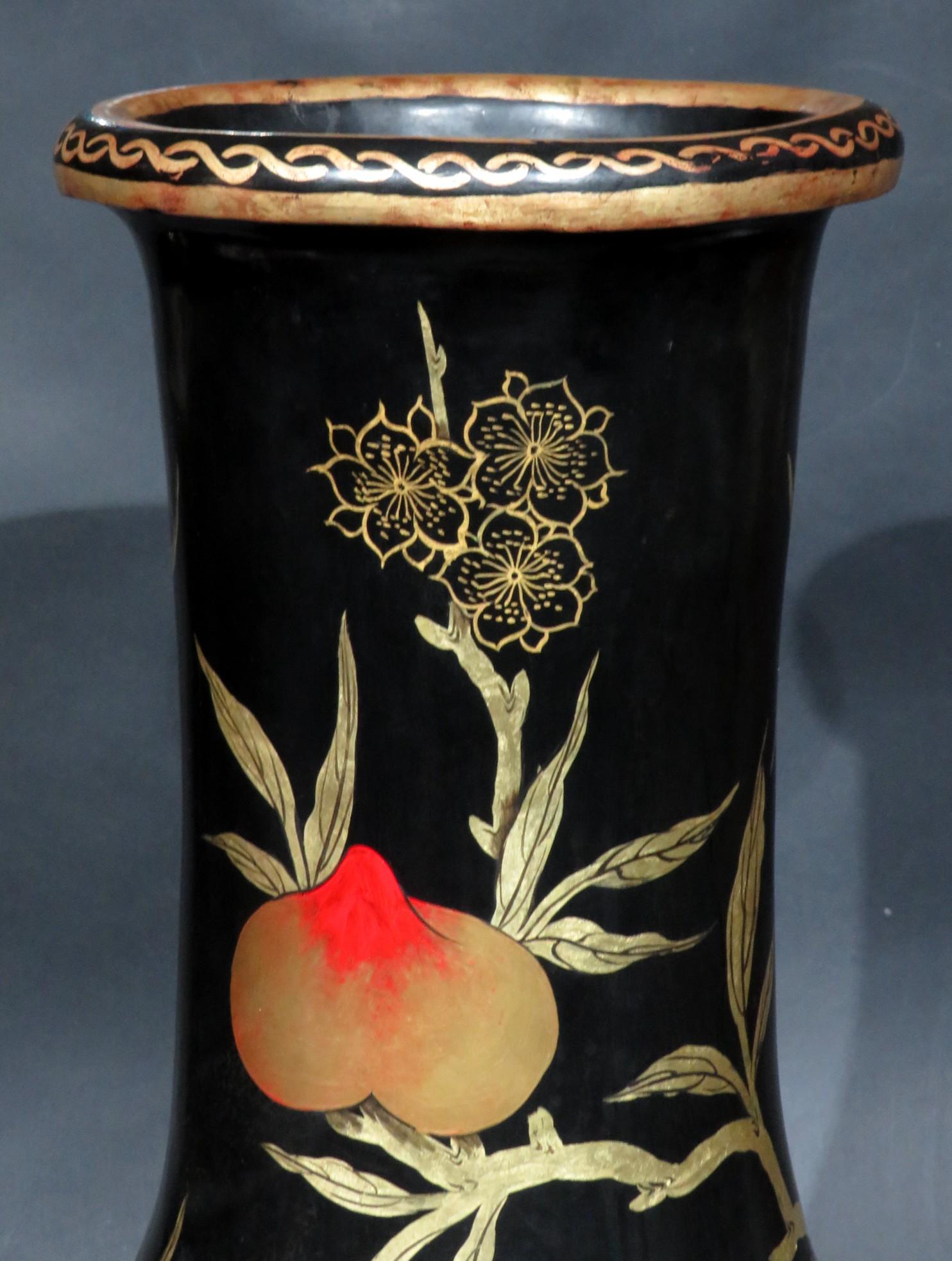 Monumentale Ryukyu-Hariko-Vase (Pappmaché) aus dem 19. Jahrhundert, Meiji-Periode (1868-1912) (Frühes 20. Jahrhundert) im Angebot