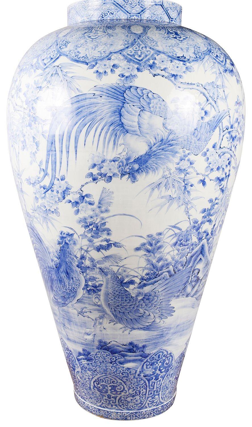Monumental 19th Century Japanese Blue and White Lidded Palace Vase For Sale 4