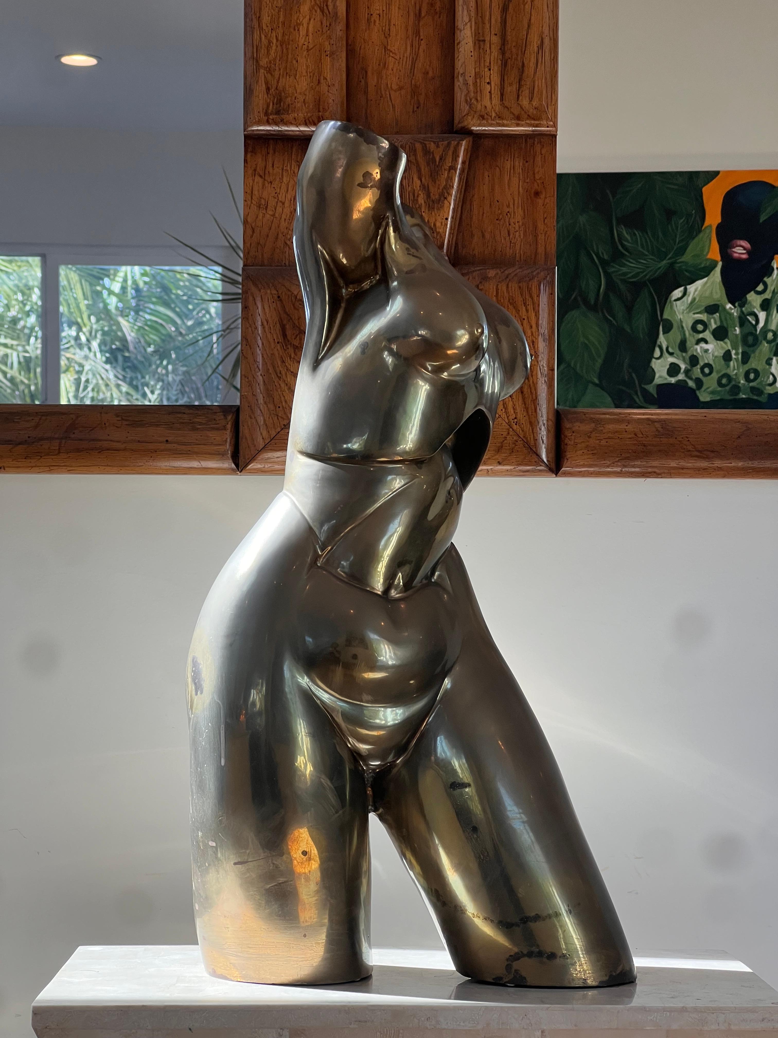 A monumental bronze female nude sculpture by Somchai, circa 1970 For Sale 6