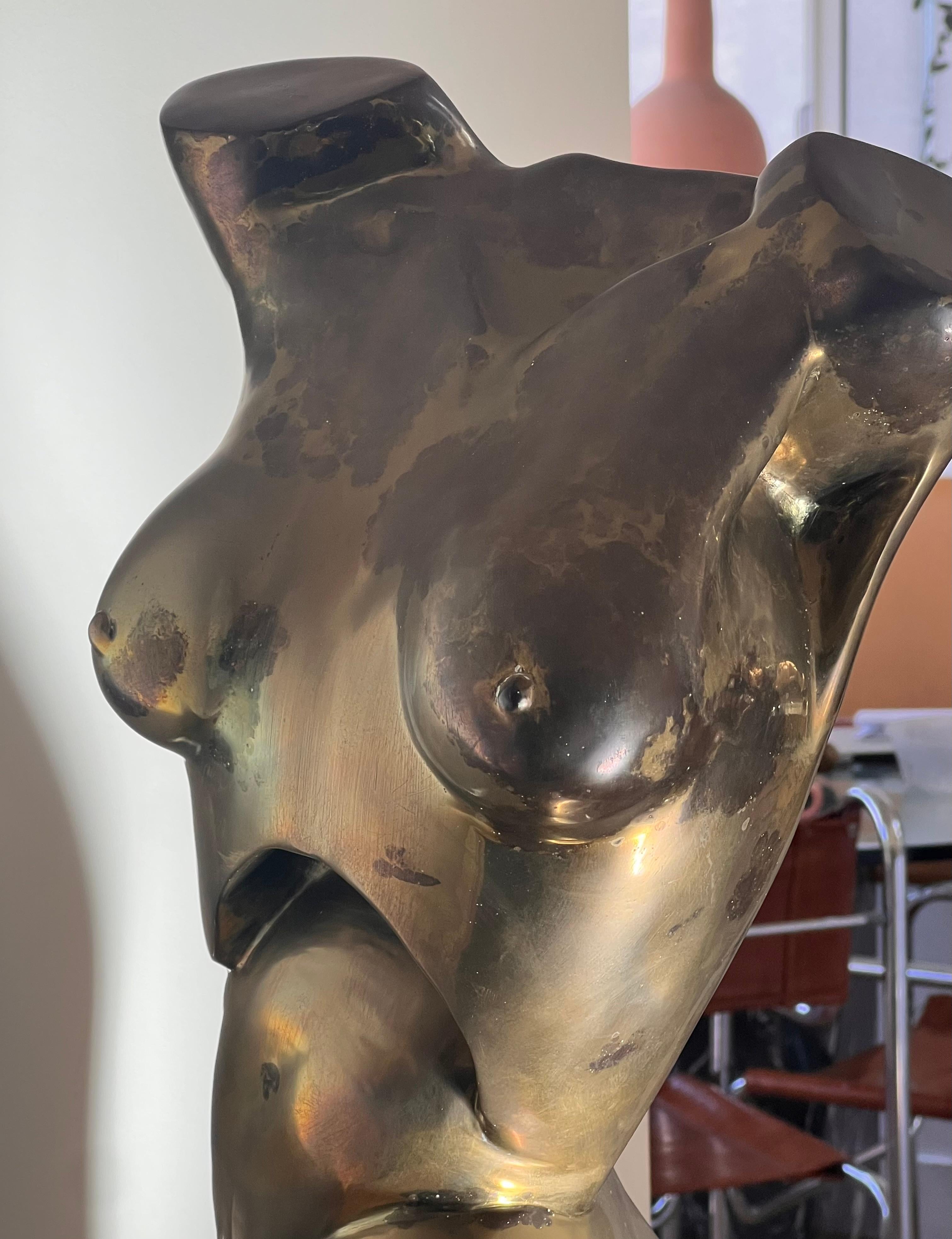 Late 20th Century A monumental bronze female nude sculpture by Somchai, circa 1970 For Sale