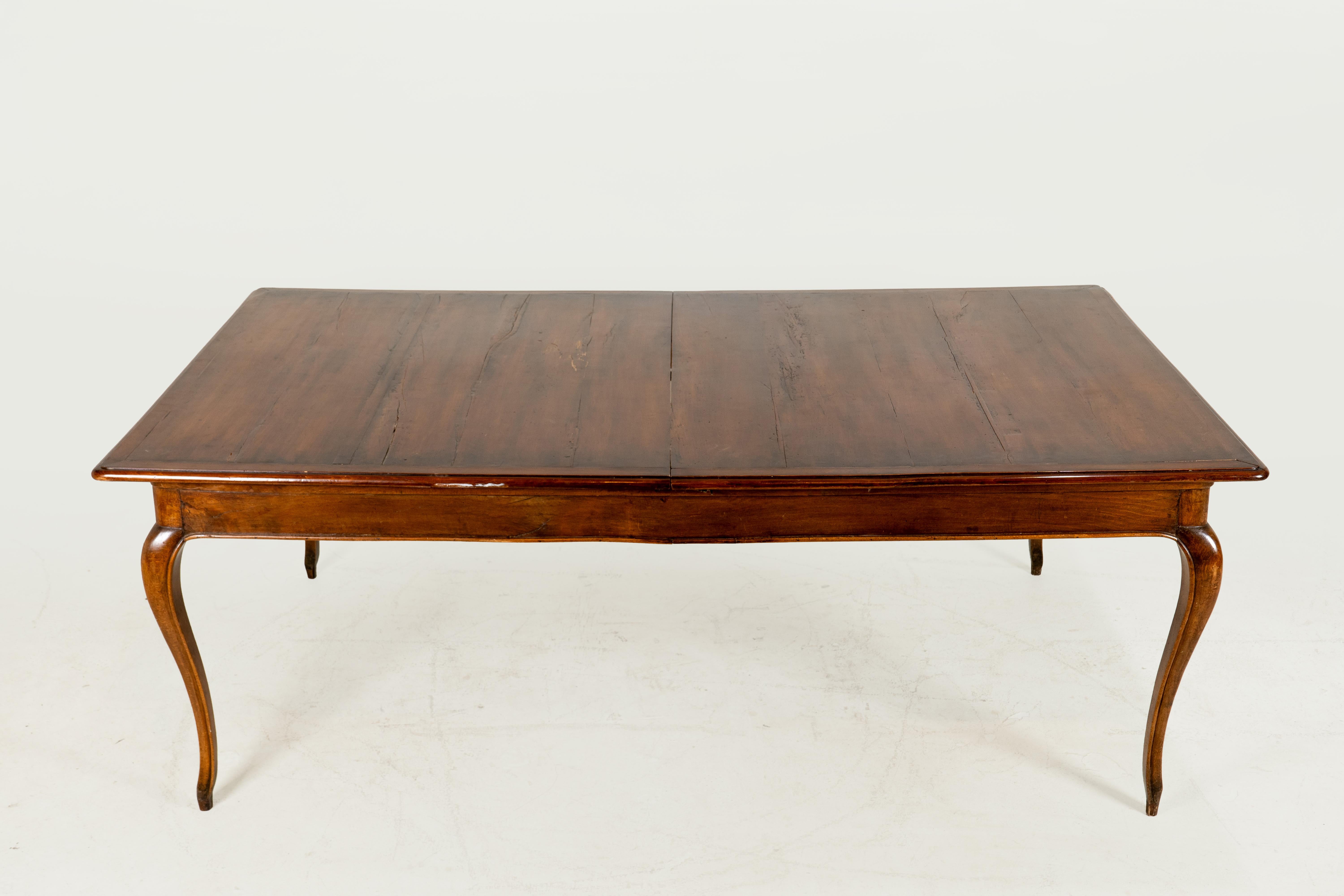 Table de salle à manger monumentale en vente 2