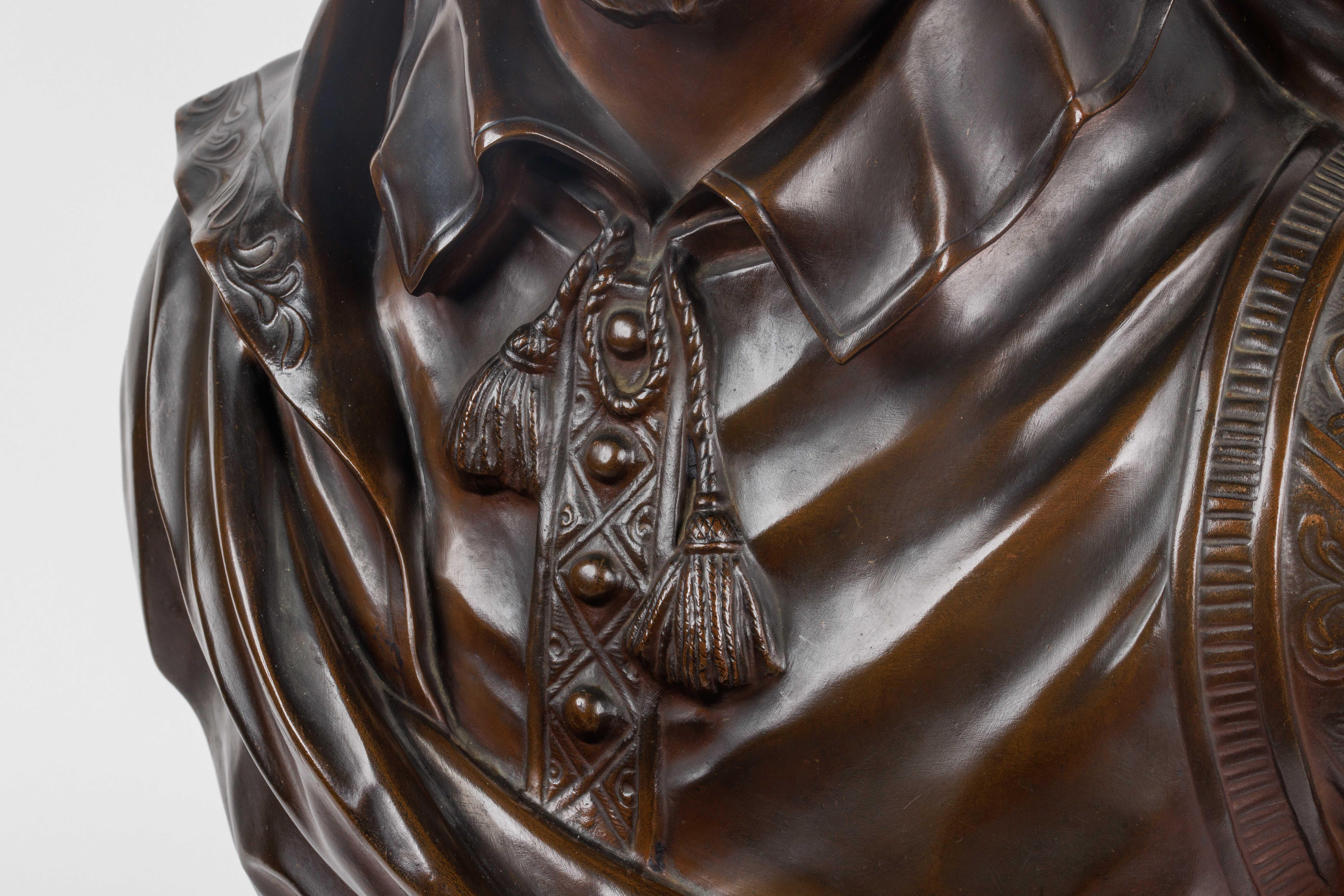 Monumental buste français en bronze patiné de William Shakespeare, d'après Houdon en vente 10