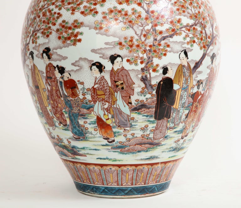Monumental Japanese Kutani Porcelain Vase, Meiji/Taisho Period, Signed For Sale 2