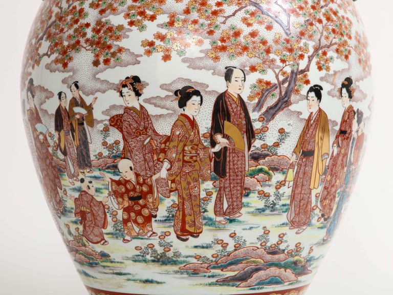 Monumental Japanese Kutani Porcelain Vase, Meiji/Taisho Period, Signed For Sale 3