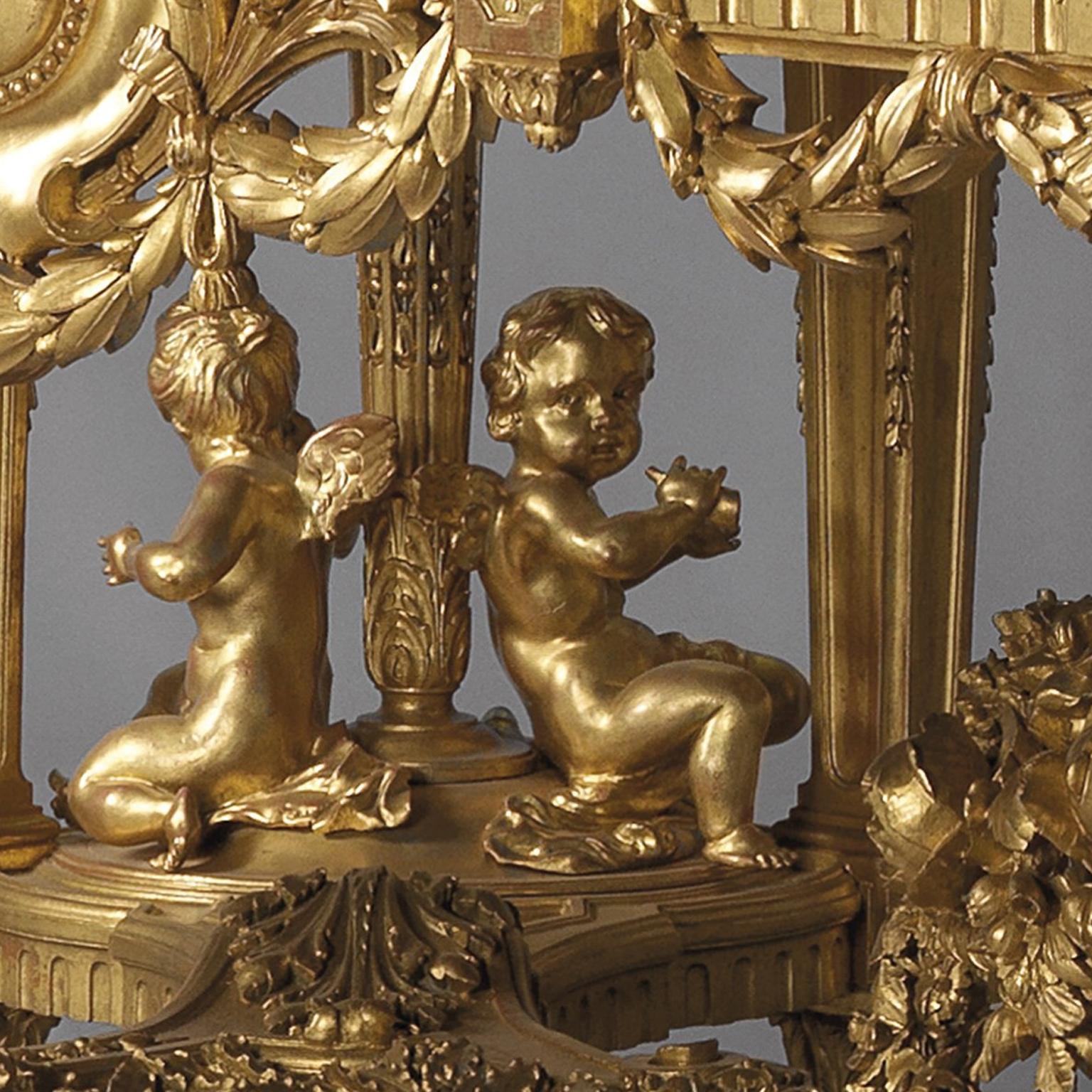 20ième siècle Monumentale table centrale en bois doré de style Louis XVI par François Linke, vers 1914 en vente