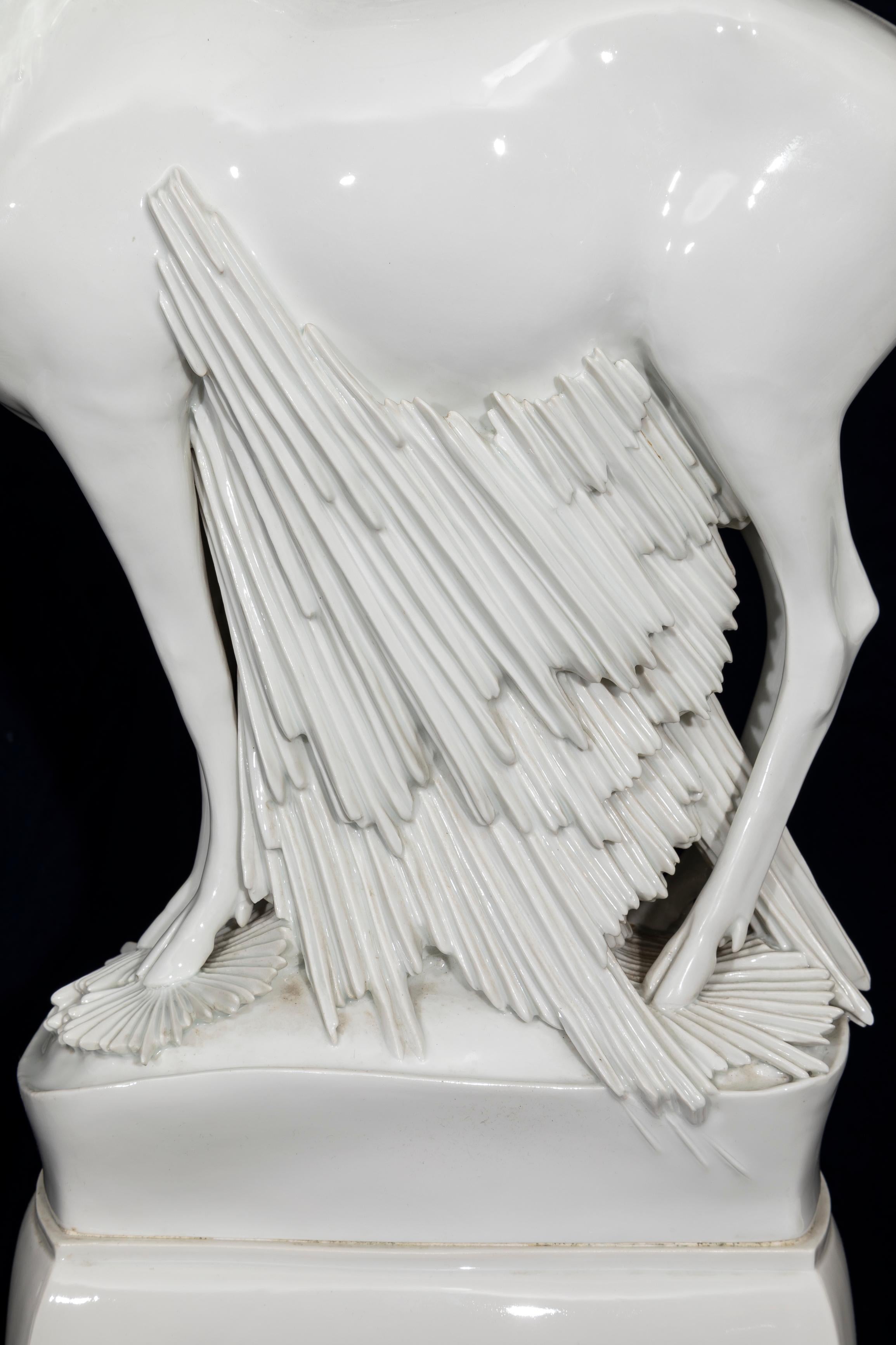 Modèle monumental d'un cerf en porcelaine de Meissen Blanc de Chine de Max Esser en vente 5