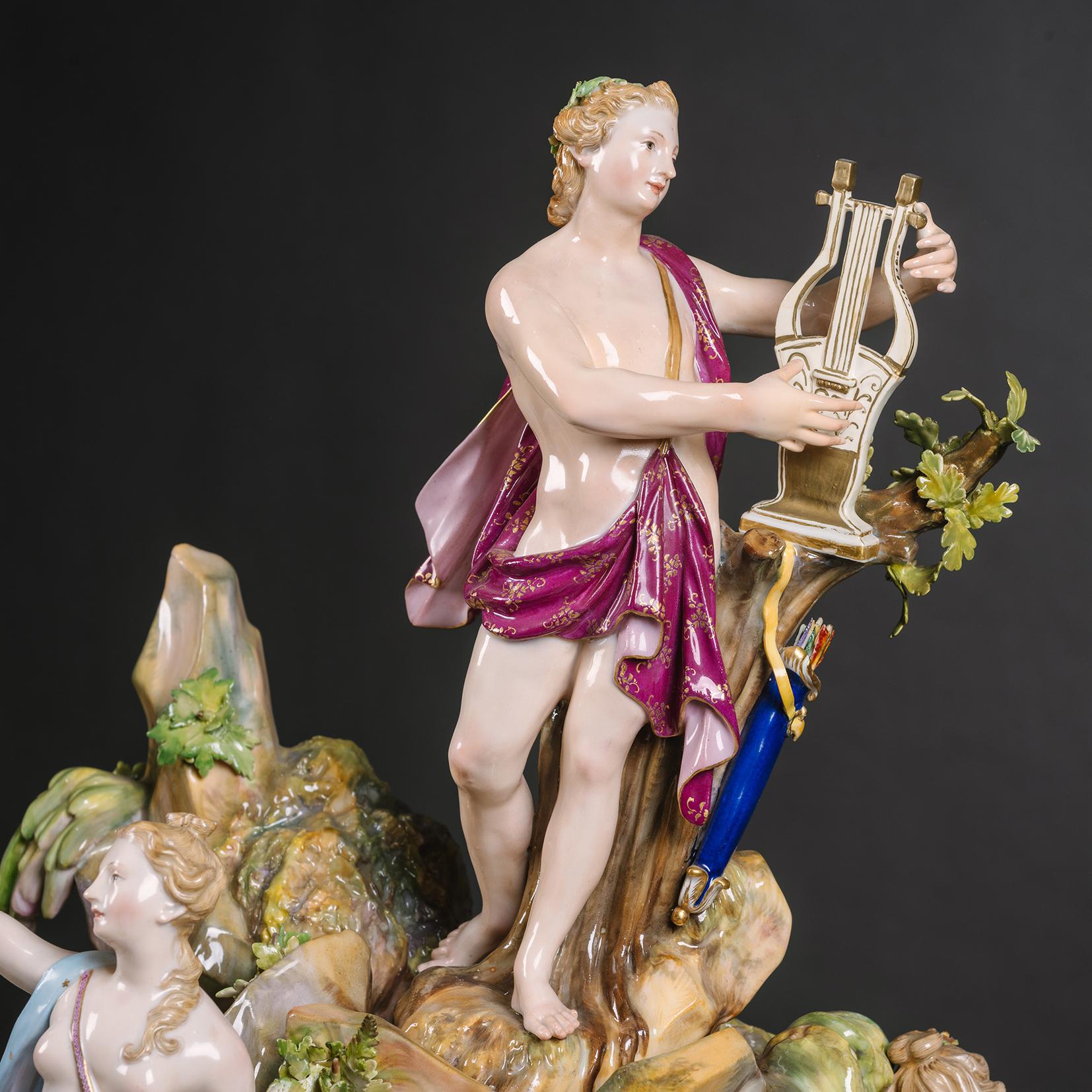 Grupo monumental de figuras de porcelana de Meissen del monte Parnaso Pintado a mano en venta