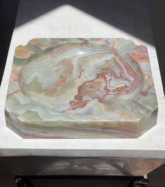A monumental onyx ashtray, 20th century