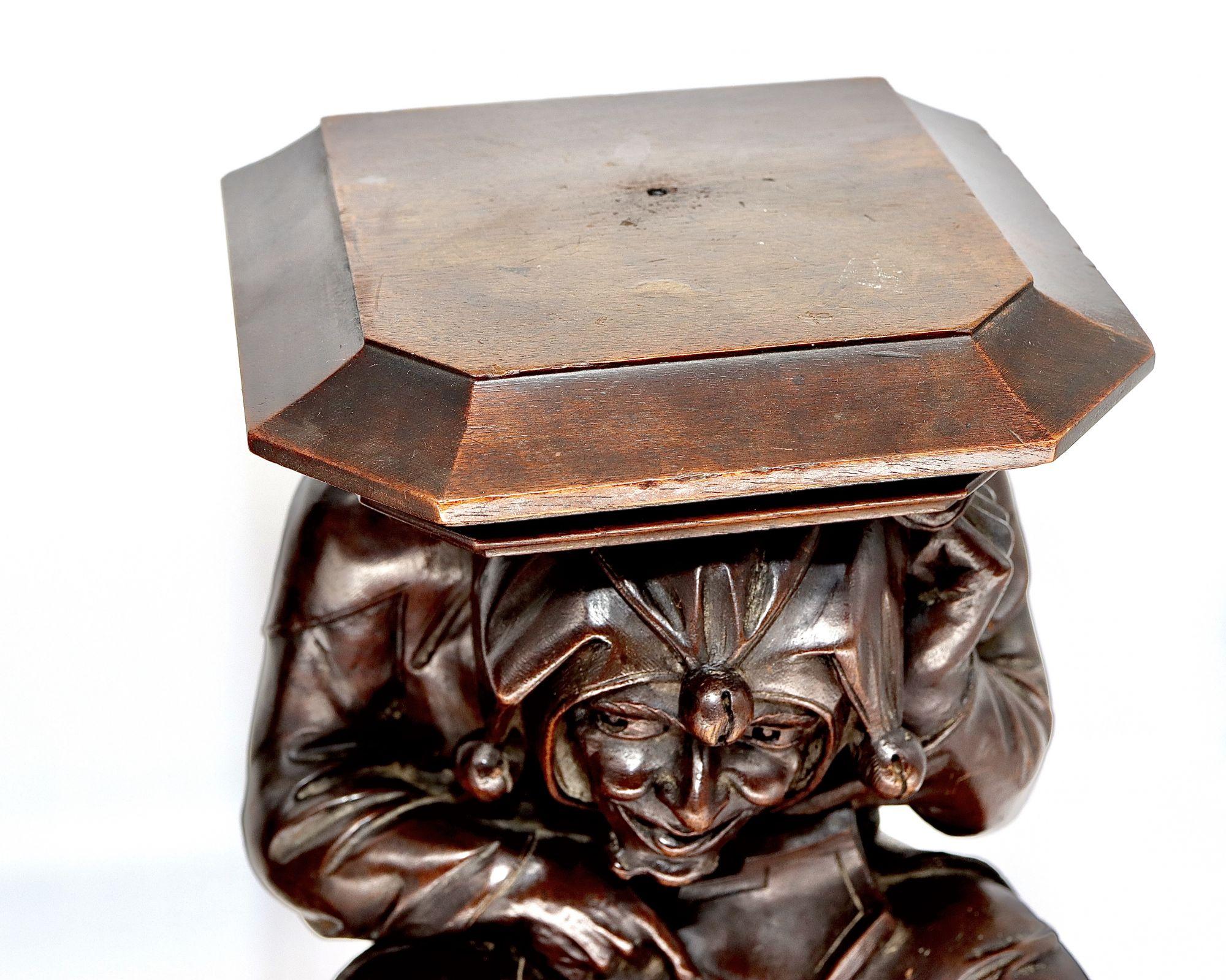 Monumental Pair of English Carved Walnut Wood Figures of Court Jesters, 18th C 9