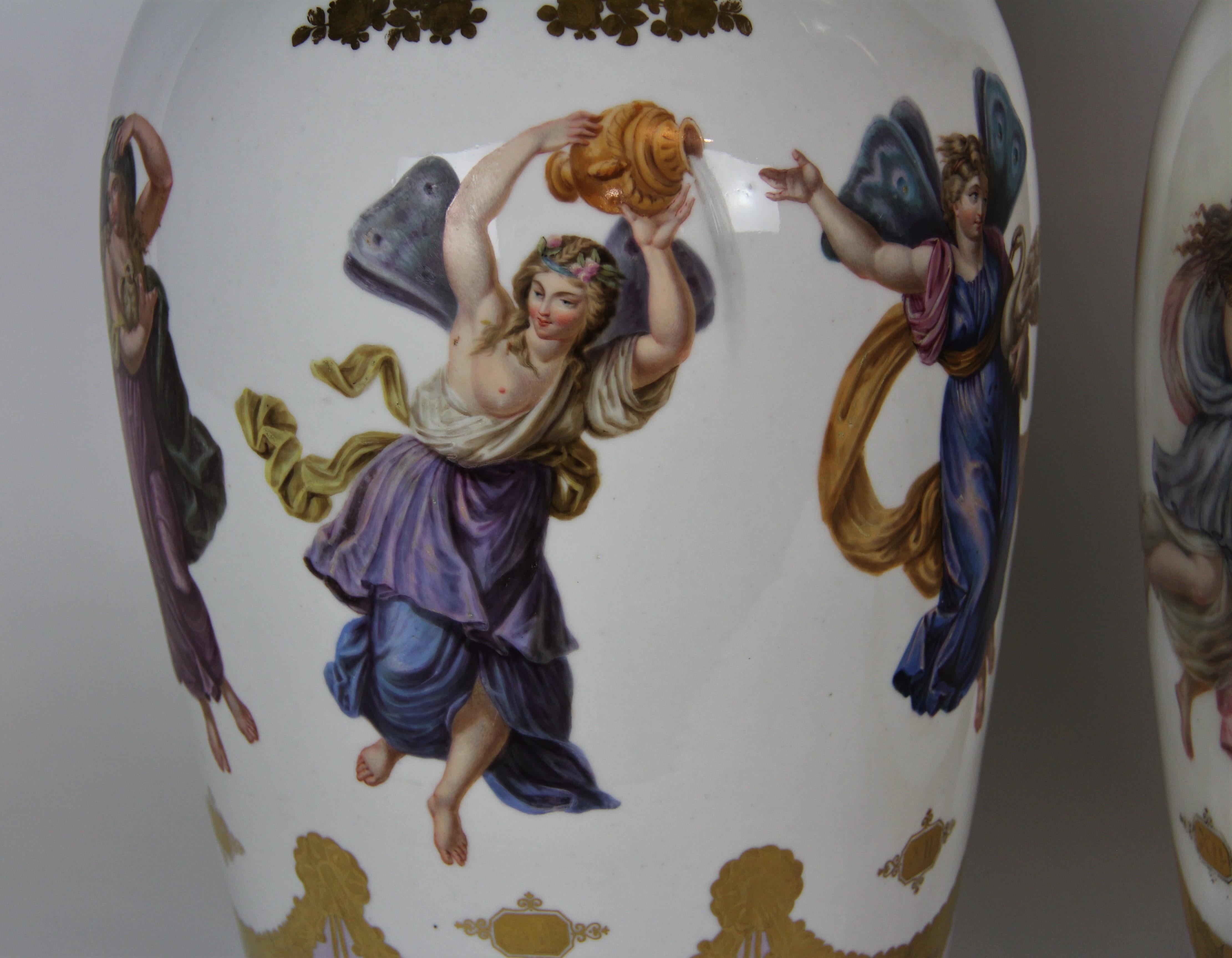 Monumental Pair of Old Paris Porcelain Vases with Dancing Figures of Angles In Good Condition For Sale In New York, NY