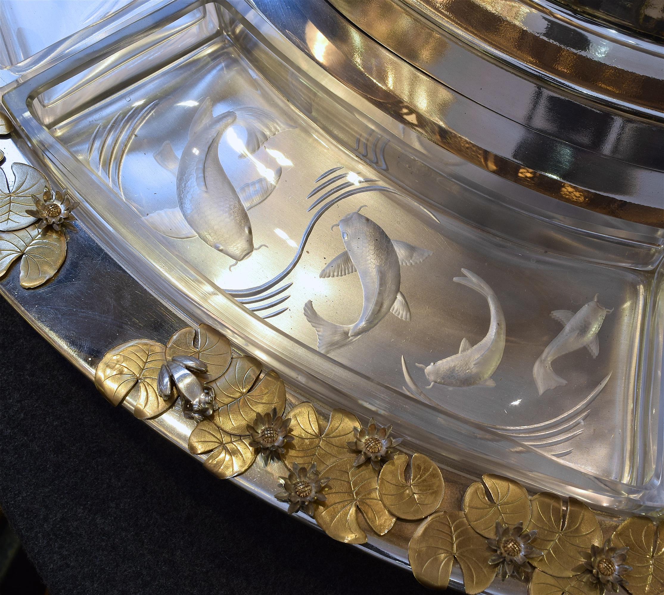 Silver A Monumental part-gilded sterling silver and engraved glass rotating centrepiece For Sale