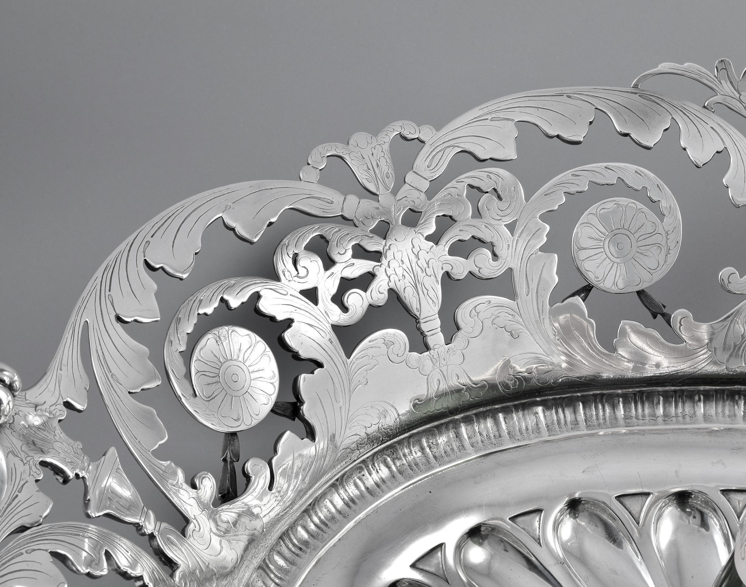 Early 20th Century A Monumental Silver Jardiniere Centrepiece, Tiffany & Co For Sale