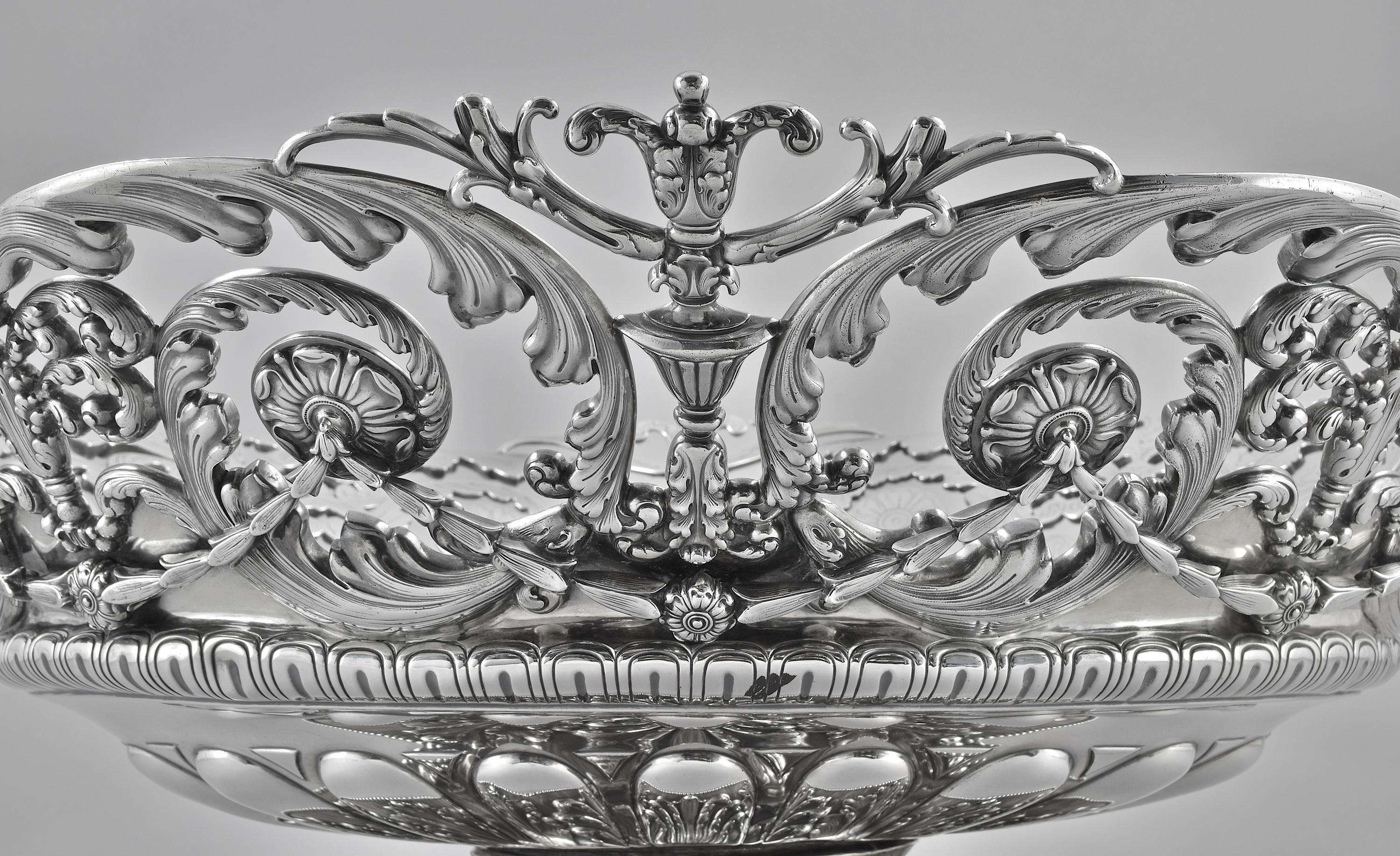 A Monumental Silver Jardiniere Centrepiece, Tiffany & Co For Sale 2