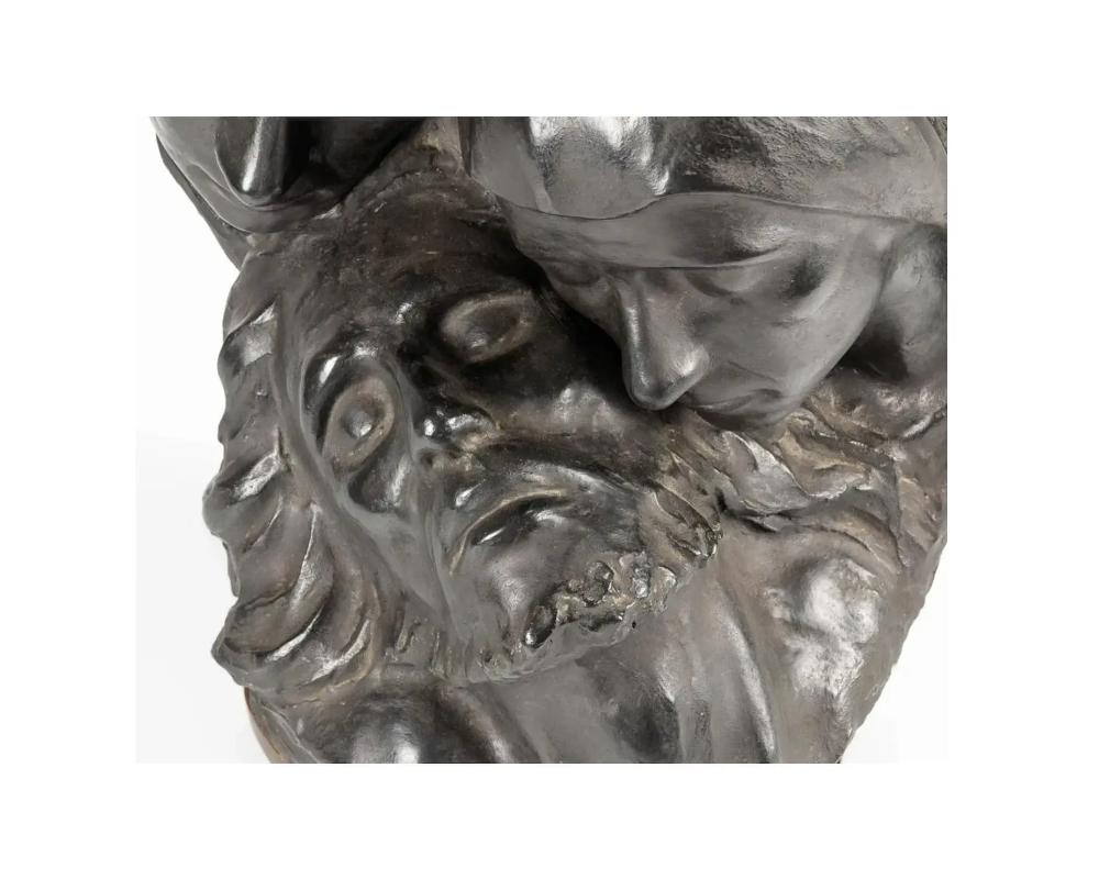 Escultura monumental de gres de la La Sagrada Familia está formada por el Niño Je en venta 5