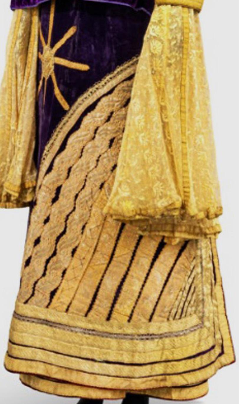 Medieval A Moroccan Jewish Bridal Costume, 19th Century For Sale