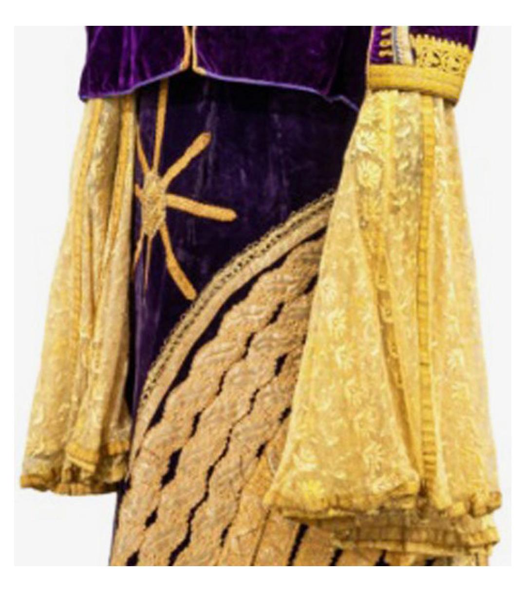 Spanish A Moroccan Jewish Bridal Costume, 19th Century For Sale