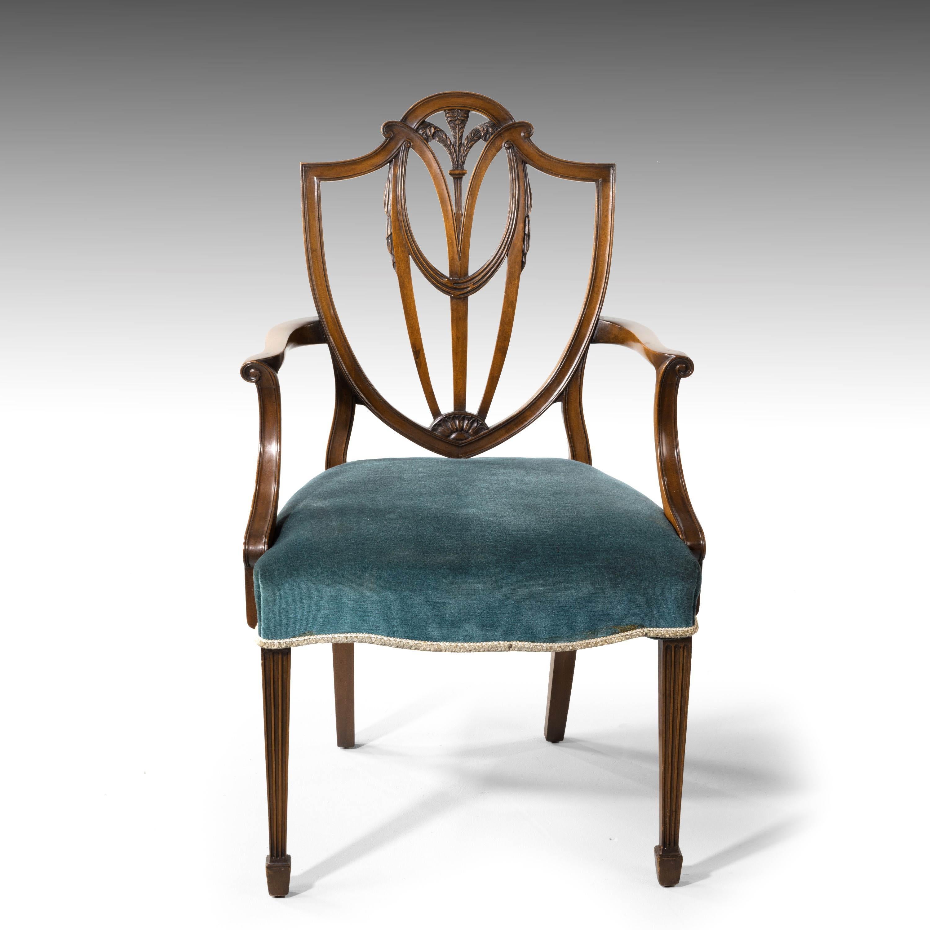 Most Attractive Set of 8 '6+2' Early 20th Century Hepplewhite Chairs 2