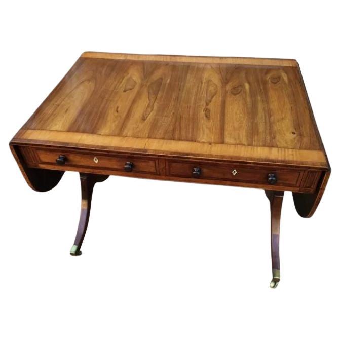 A most elegant George III rosewood sofa table For Sale