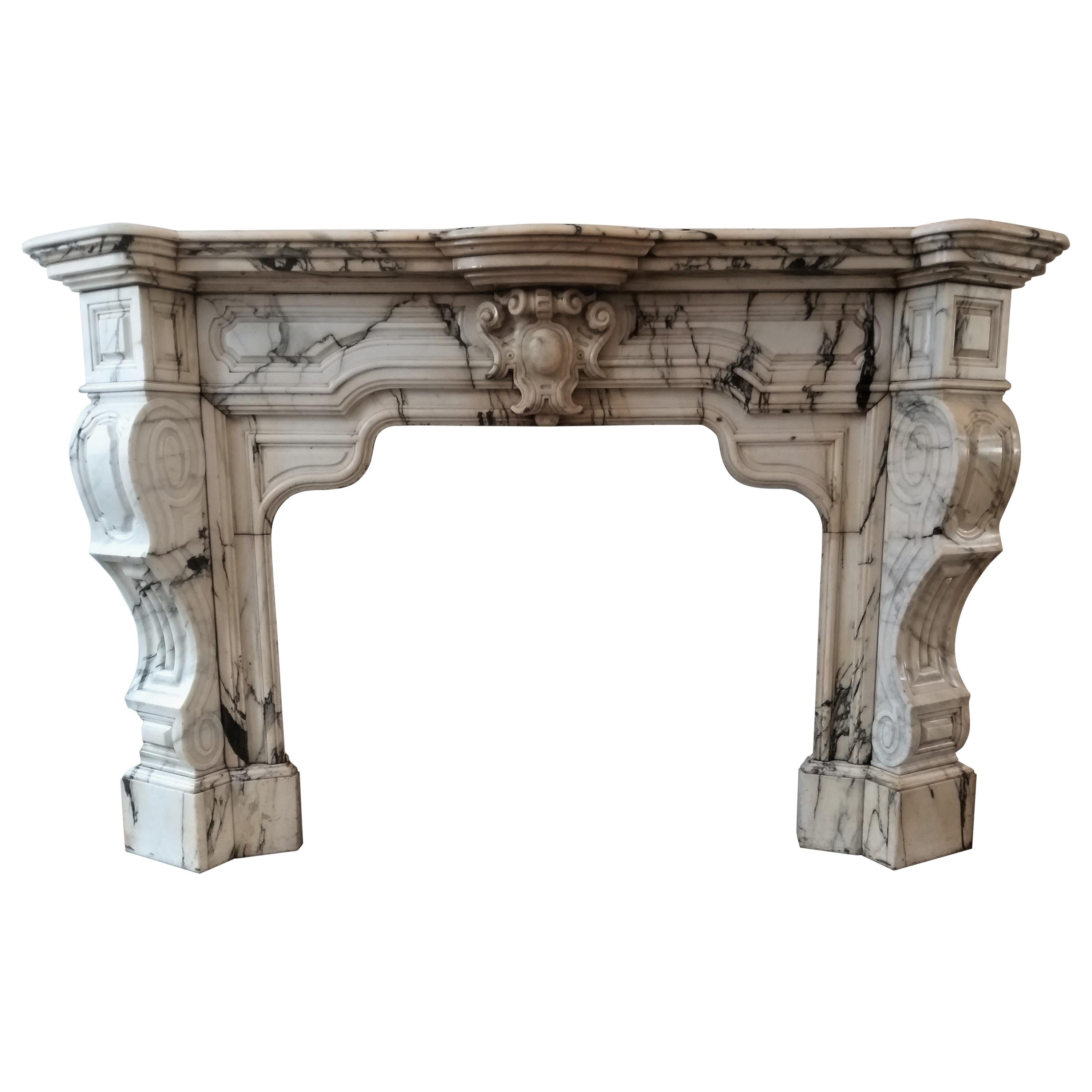 Most Stunning Serrevezza Marble Chimneypiece For Sale