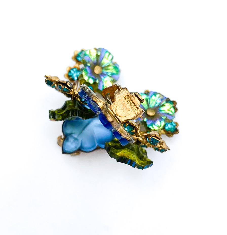 A most unusual pair of glass and paste 'en tremblant' earrings, France, 1950s. For Sale 2