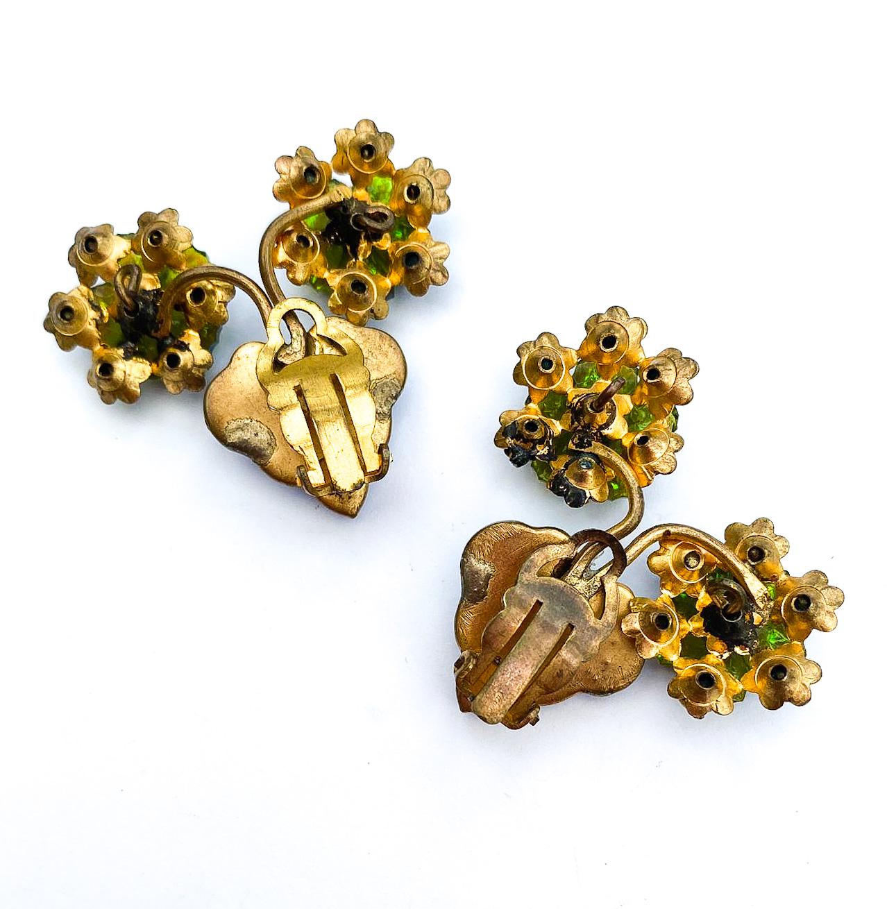 A most unusual pair of glass and paste 'en tremblant' earrings, France, 1950s. For Sale 4