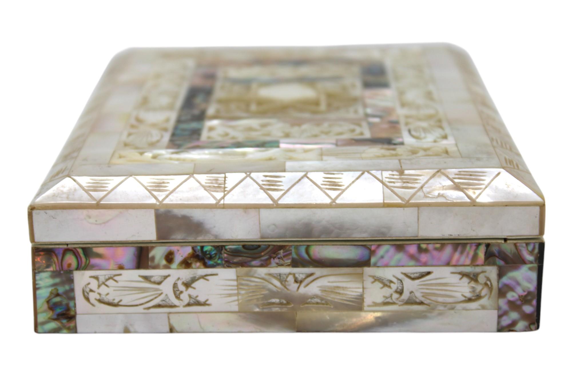 Schmuckkästchen aus Perlmuttchen, Judaica im Zustand „Gut“ im Angebot in New York, NY