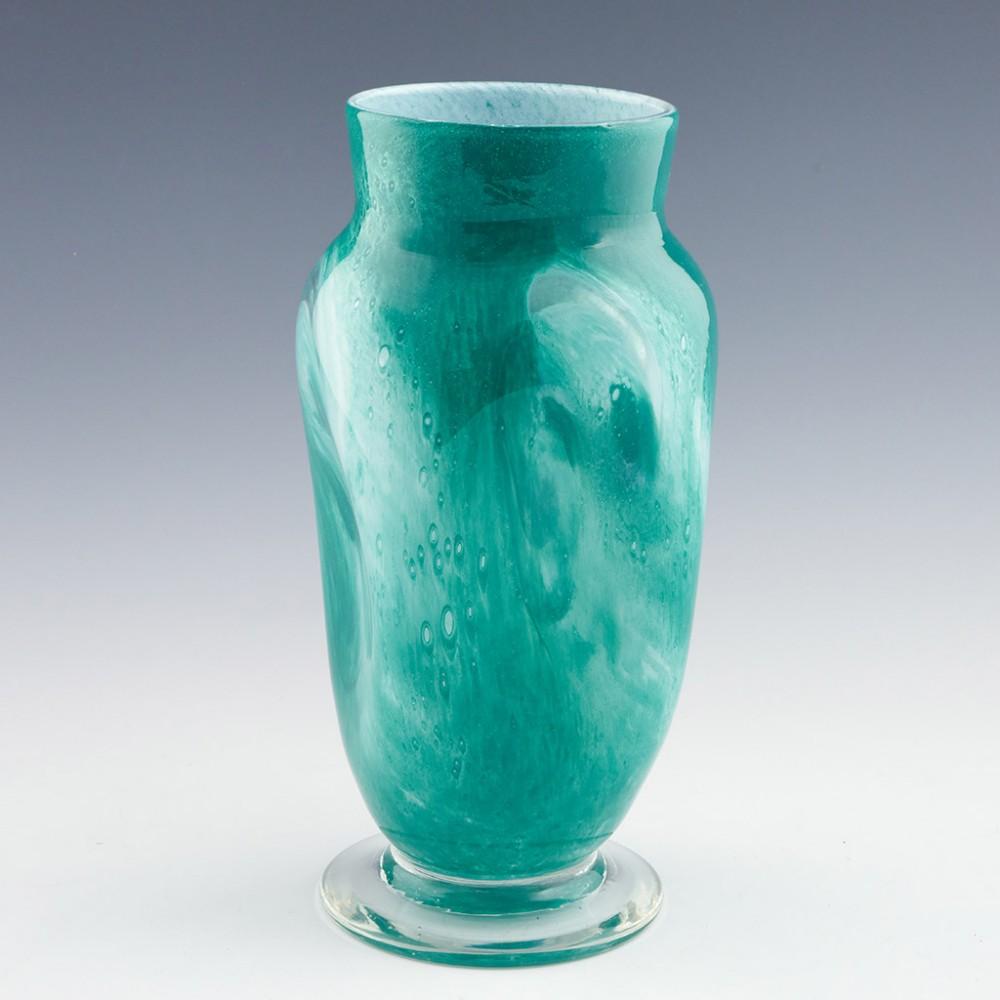 Art Deco Mottled Gray-Stan Glass Vase, circa 1930 For Sale