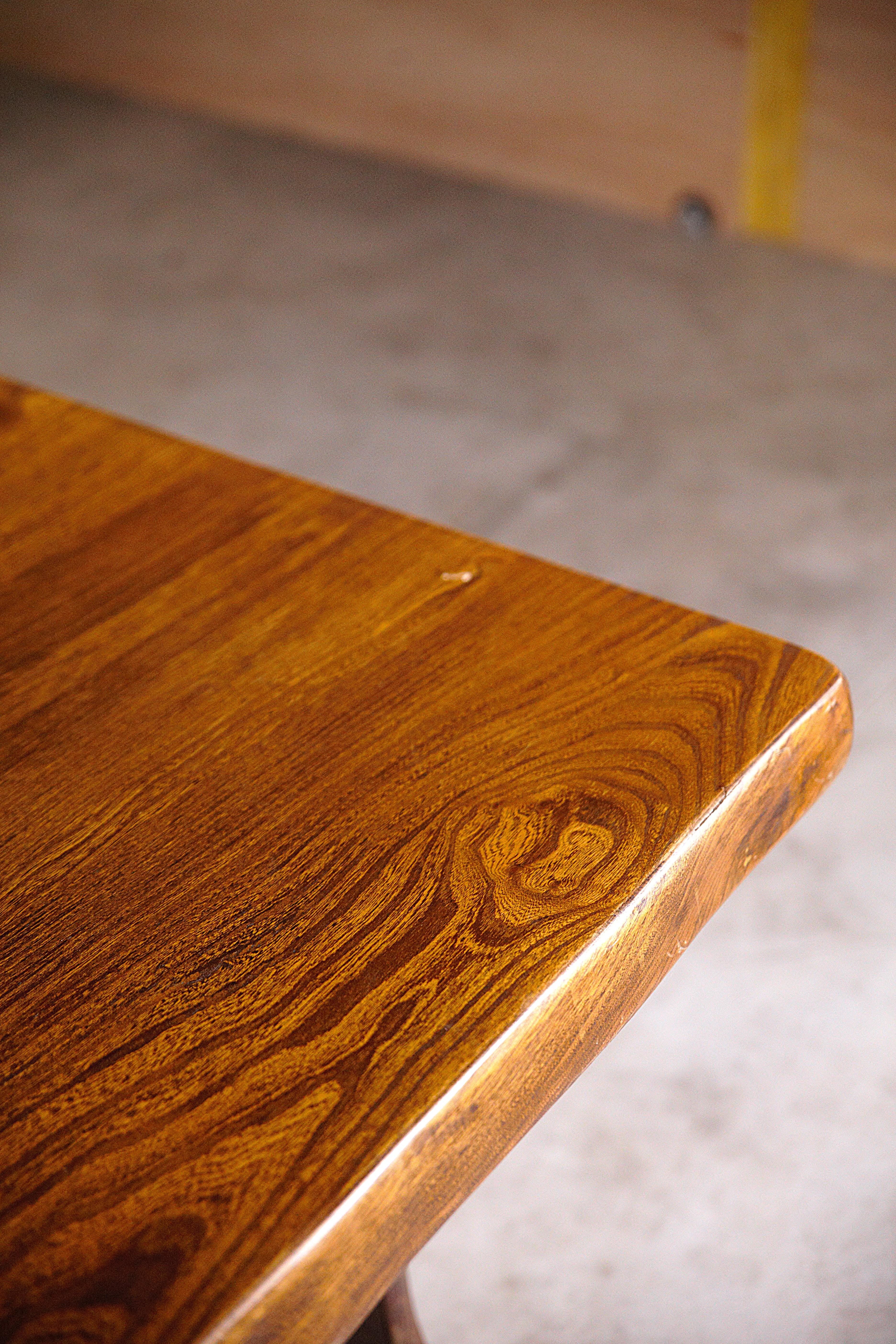 A Mountain Dining Table by Aranjou France 1970's For Sale 4