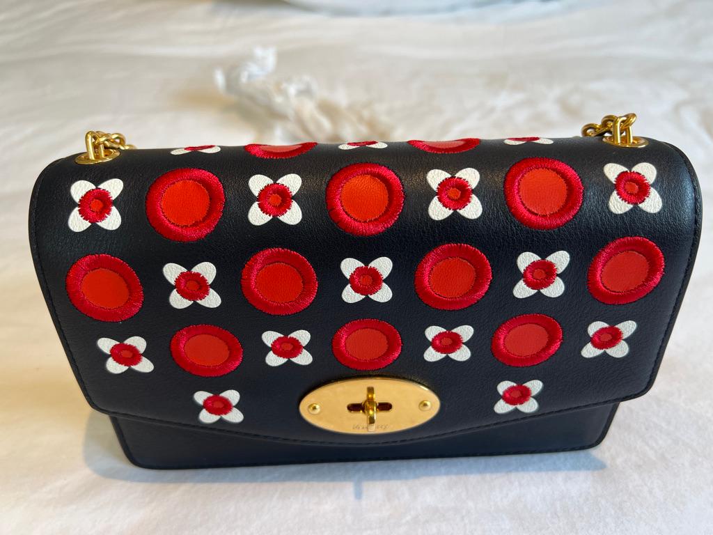 Contemporary Mulberry Small Darley Handbag in Midnight, Red and White Silky Calf Geo-Floral For Sale