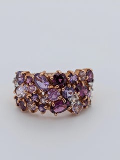 A Multi-Tone Amethyst and Rhodolite Garnet "Cluster" Ring in 9k Gold