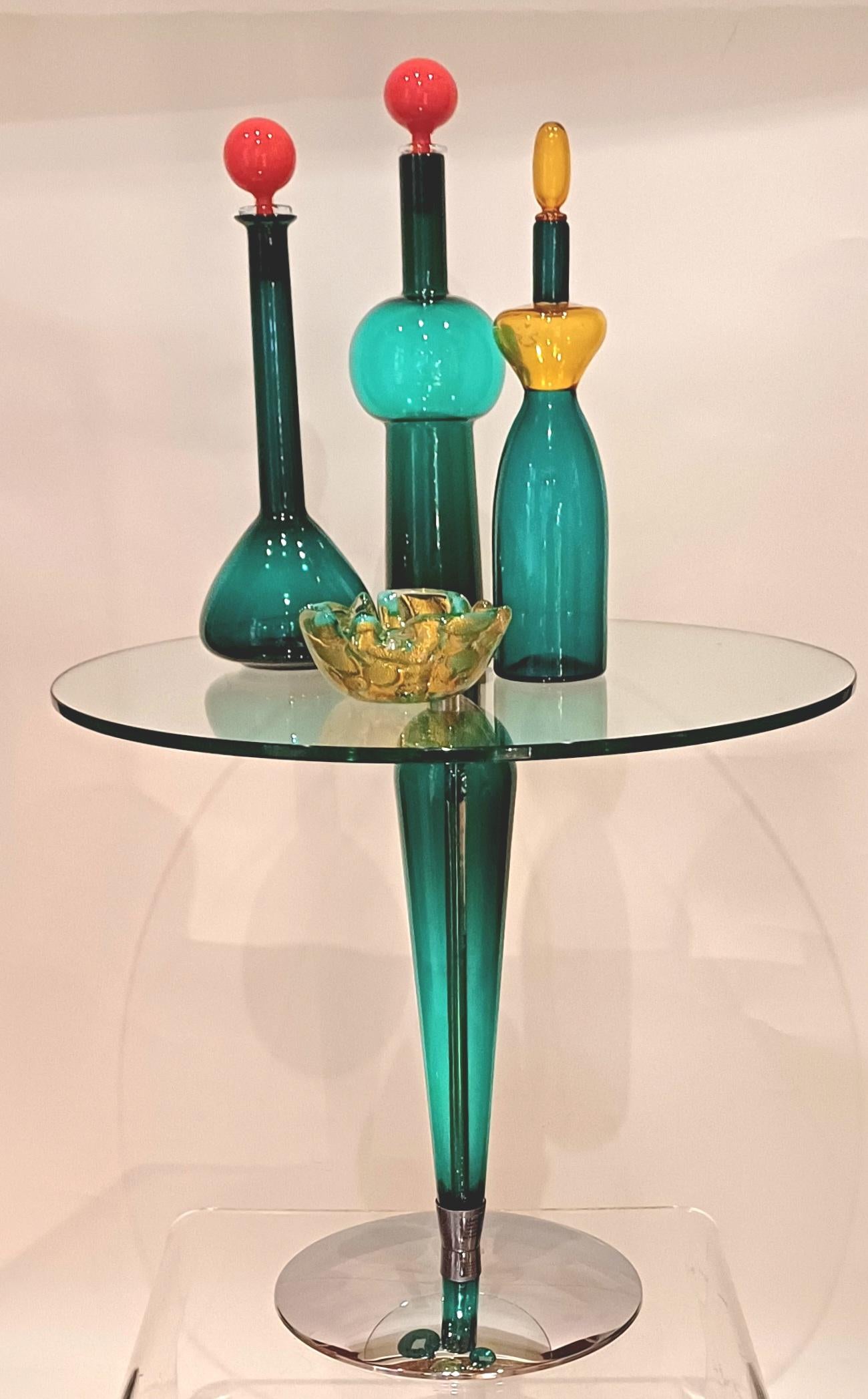 Italian A Murano glass side table attributed to Seguso. For Sale