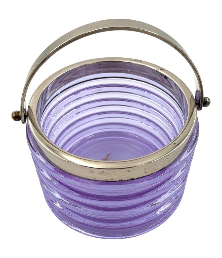 Un secchiello per il ghiaccio in vetro viola di Murano 