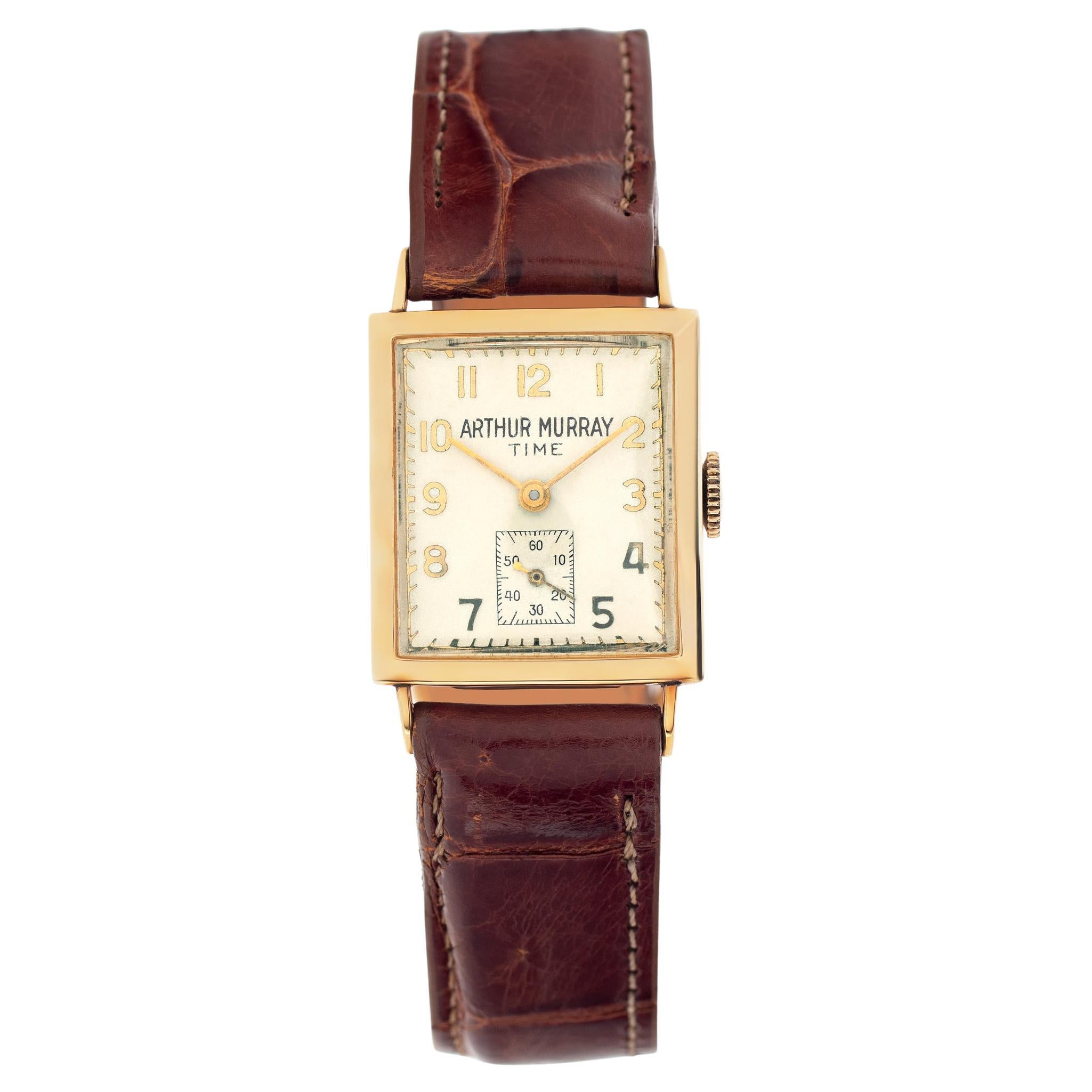 A. Murray 14k Gelbgold-Armbanduhr Ref W5226 im Angebot