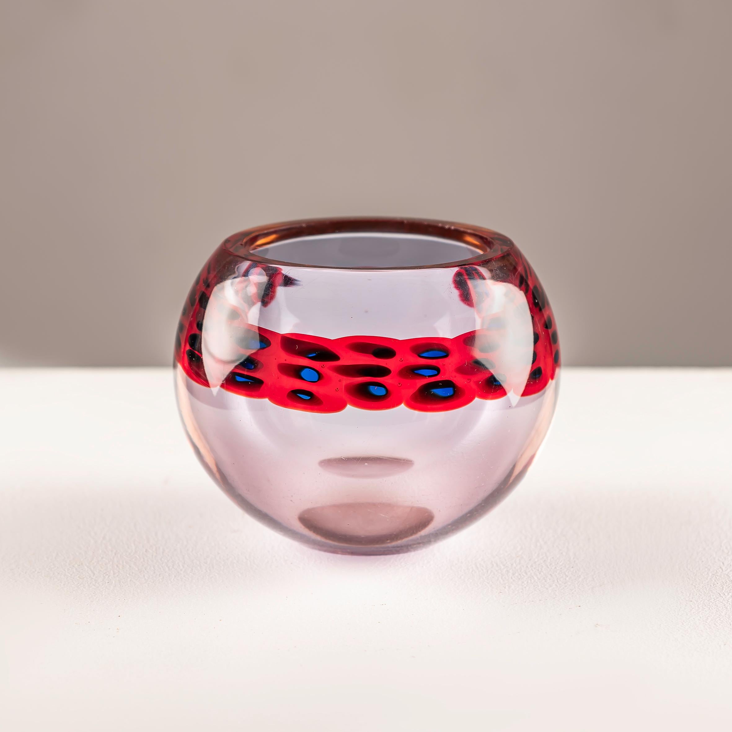 A Murrine glass vase by Antonio Da Ros for Cenedese, Italy 1960s In Good Condition For Sale In BARCELONA, ES