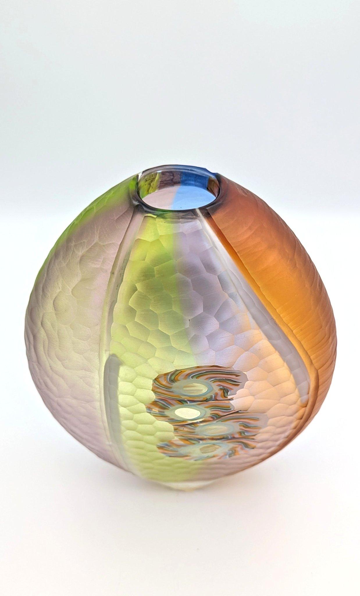 Intagliato a mano Vaso di Murano di Marco & Mattia Salvadore, realizzato a Murano nel 2017 circa. in vendita