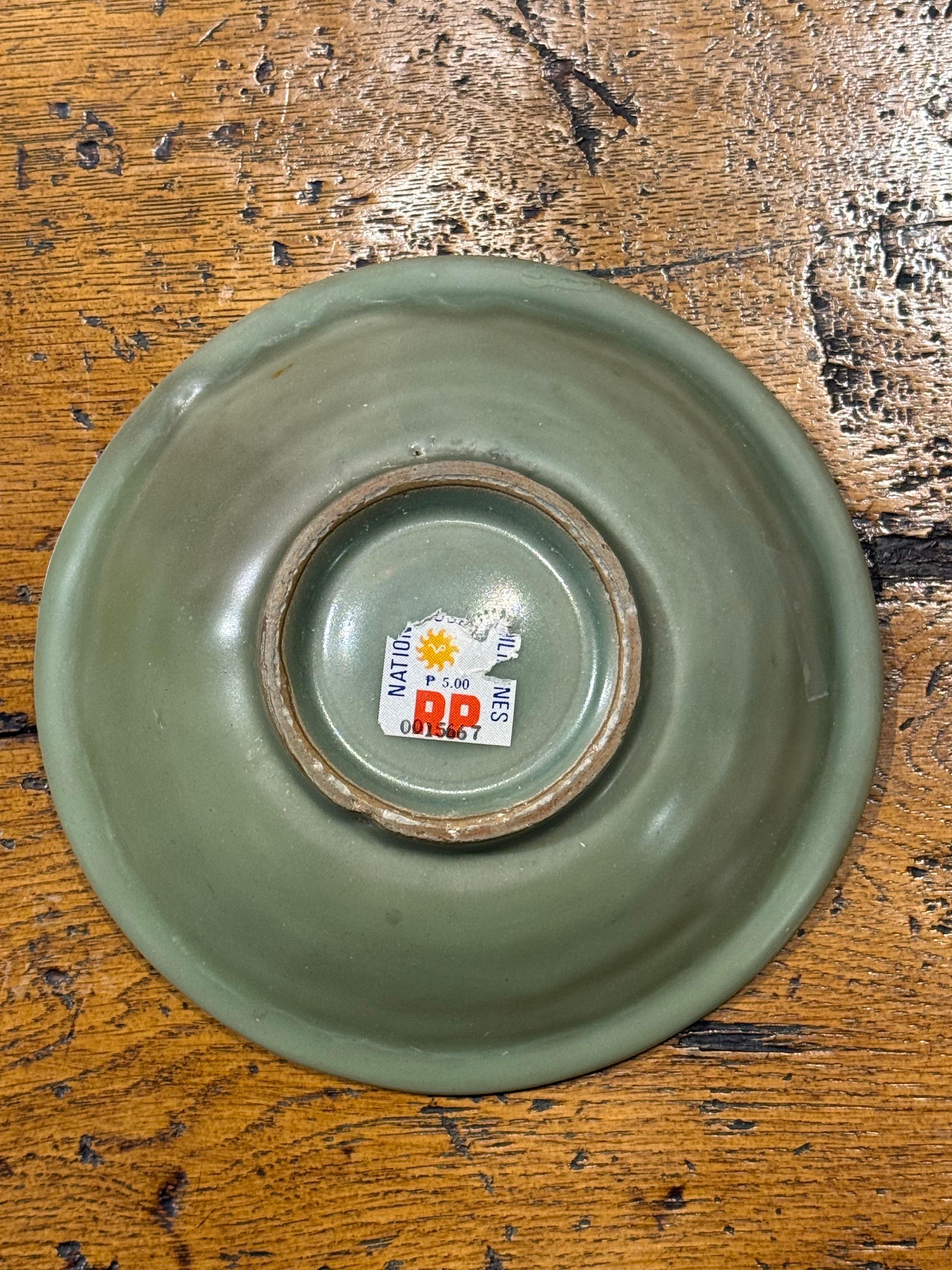 A Museum Quality Chinese Longquan Twin Fish Celadon Glazed Bowl, Song Dynasty For Sale 5