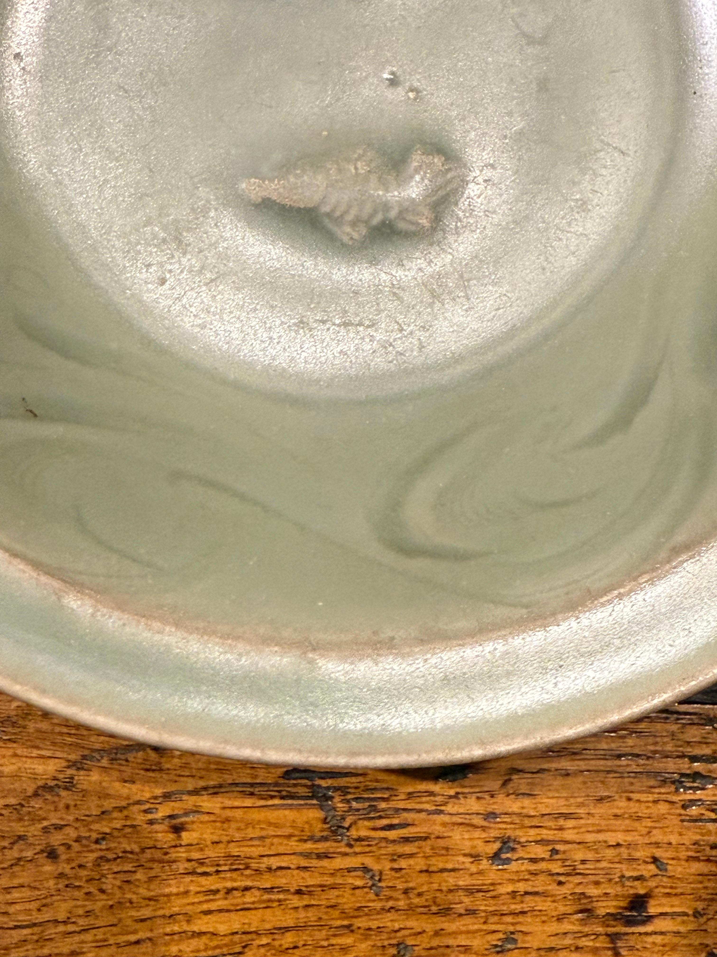A Museum Quality Chinese Longquan Twin Fish Celadon Glazed Bowl, Song Dynasty For Sale 1