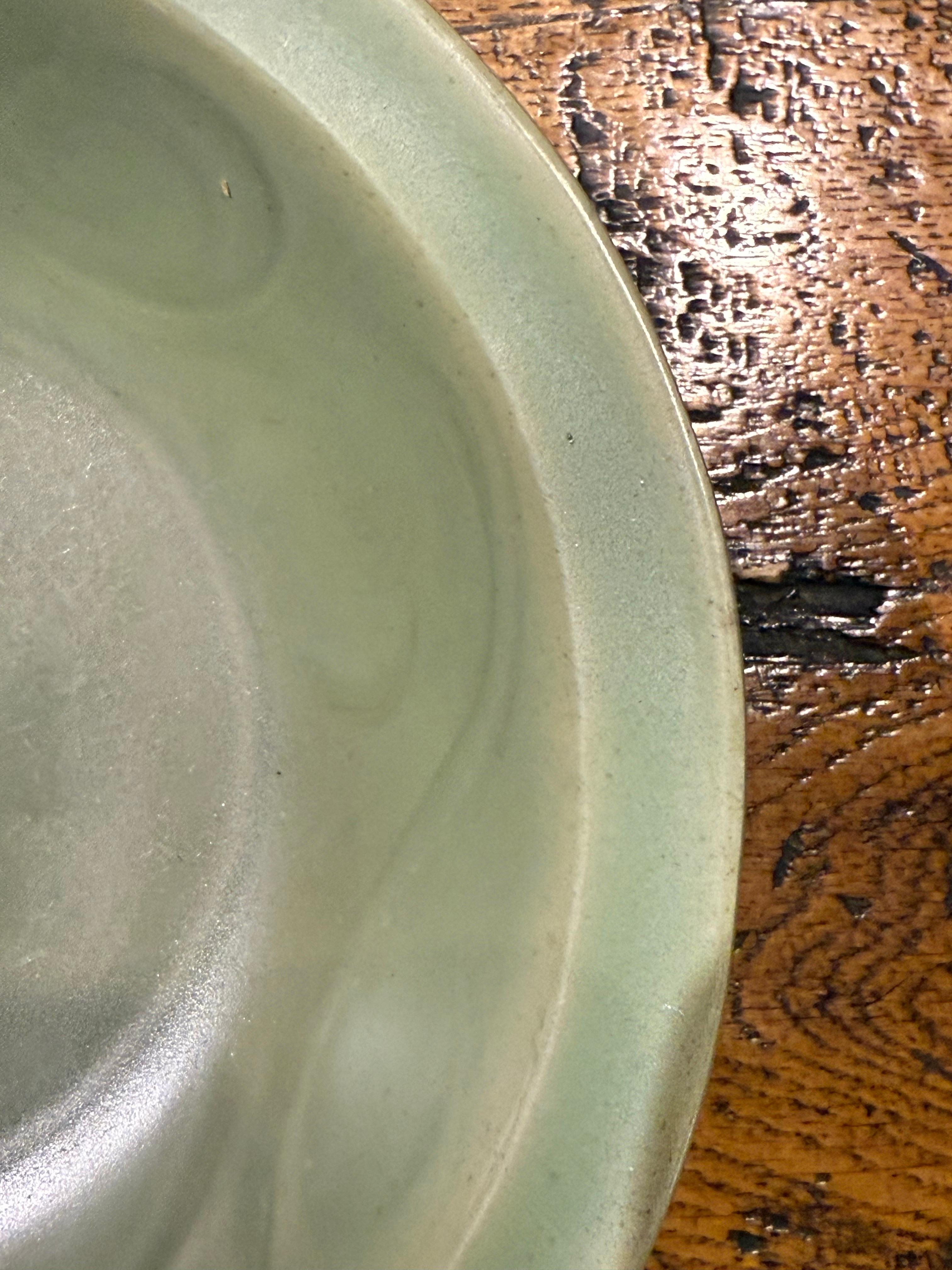 A Museum Quality Chinese Longquan Twin Fish Celadon Glazed Bowl, Song Dynasty For Sale 2