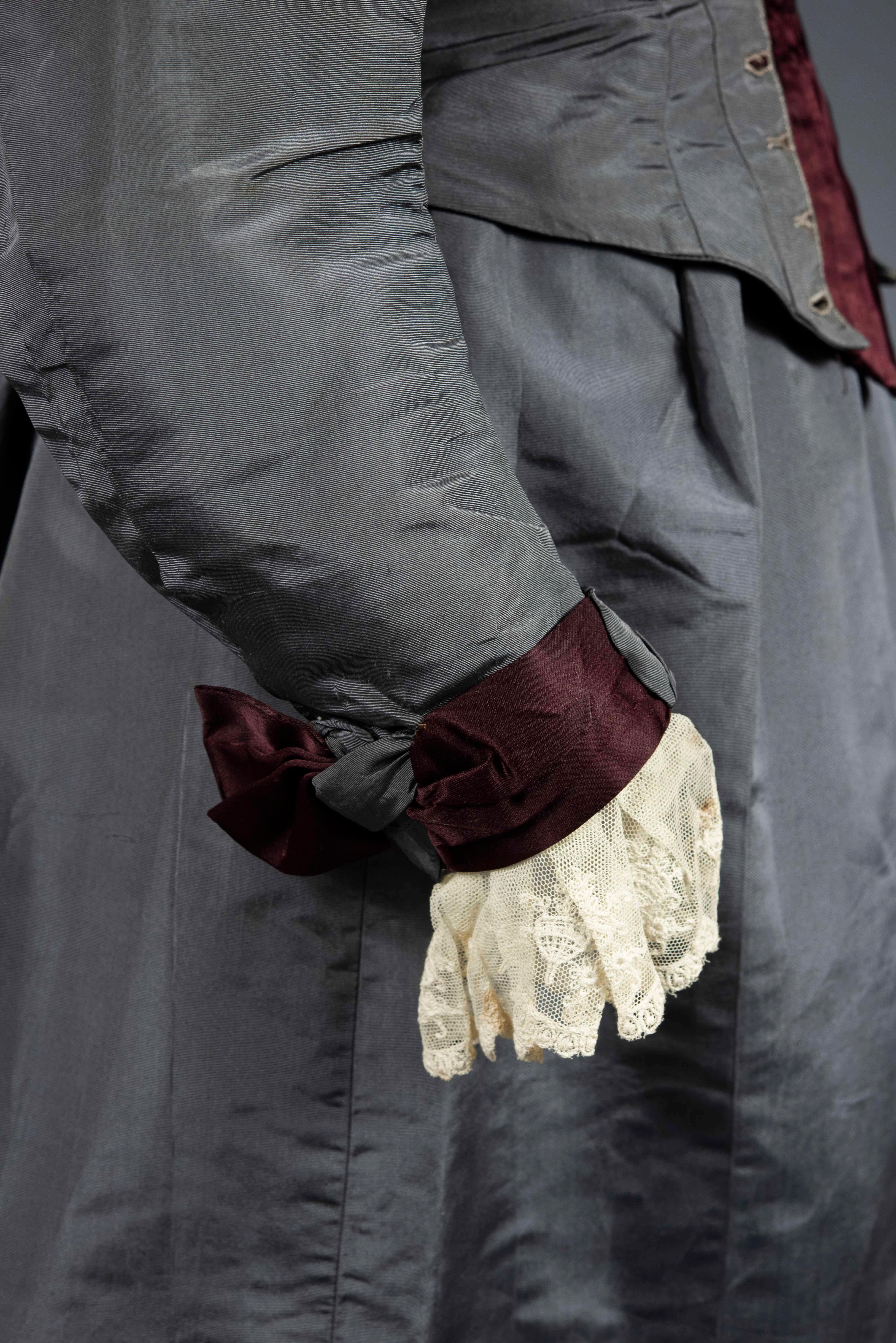 A Mutton Sleeves Silk Day Dress Edwardian Period Circa 1895 2