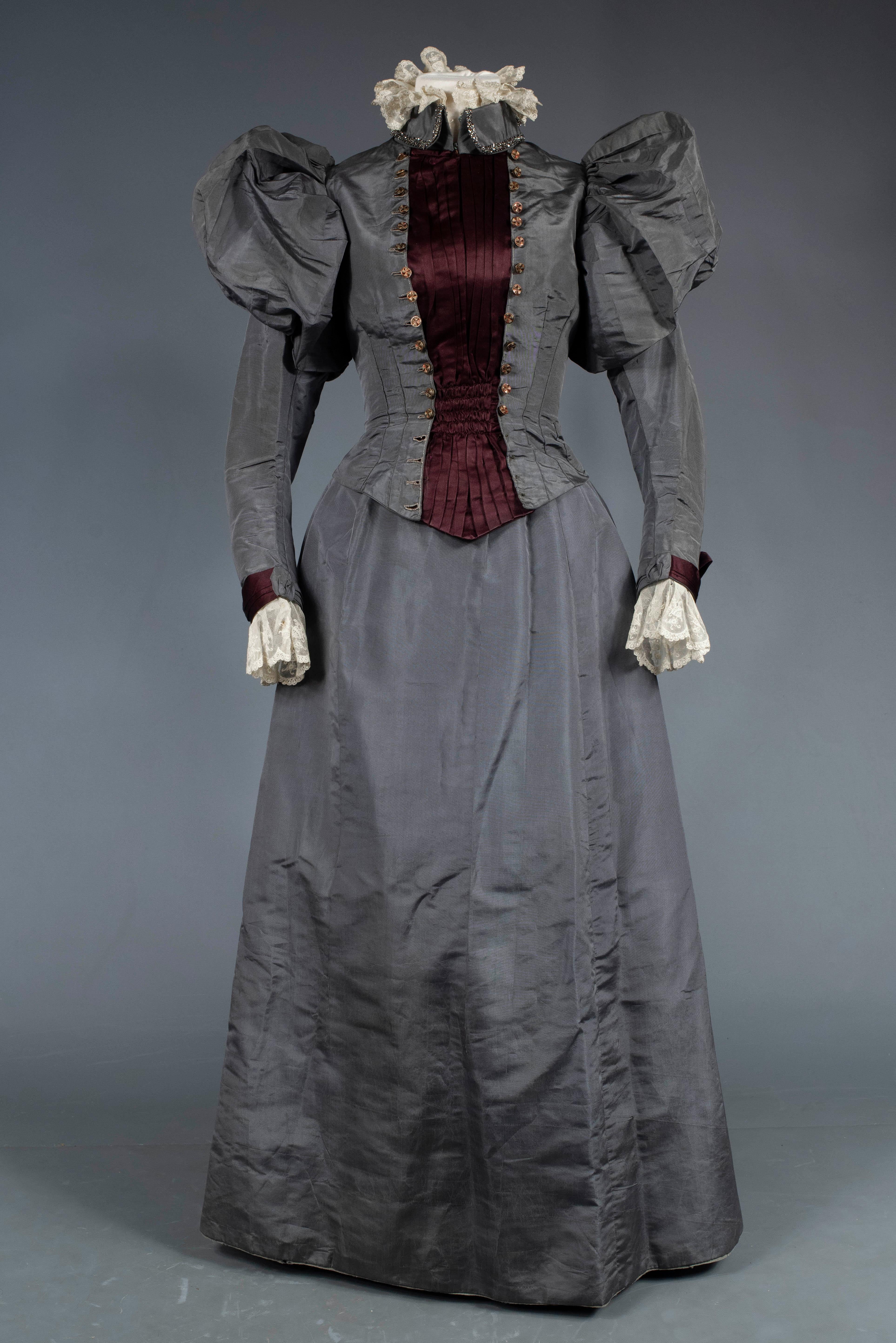 A Mutton Sleeves Silk Day Dress Edwardian Period Circa 1895 5