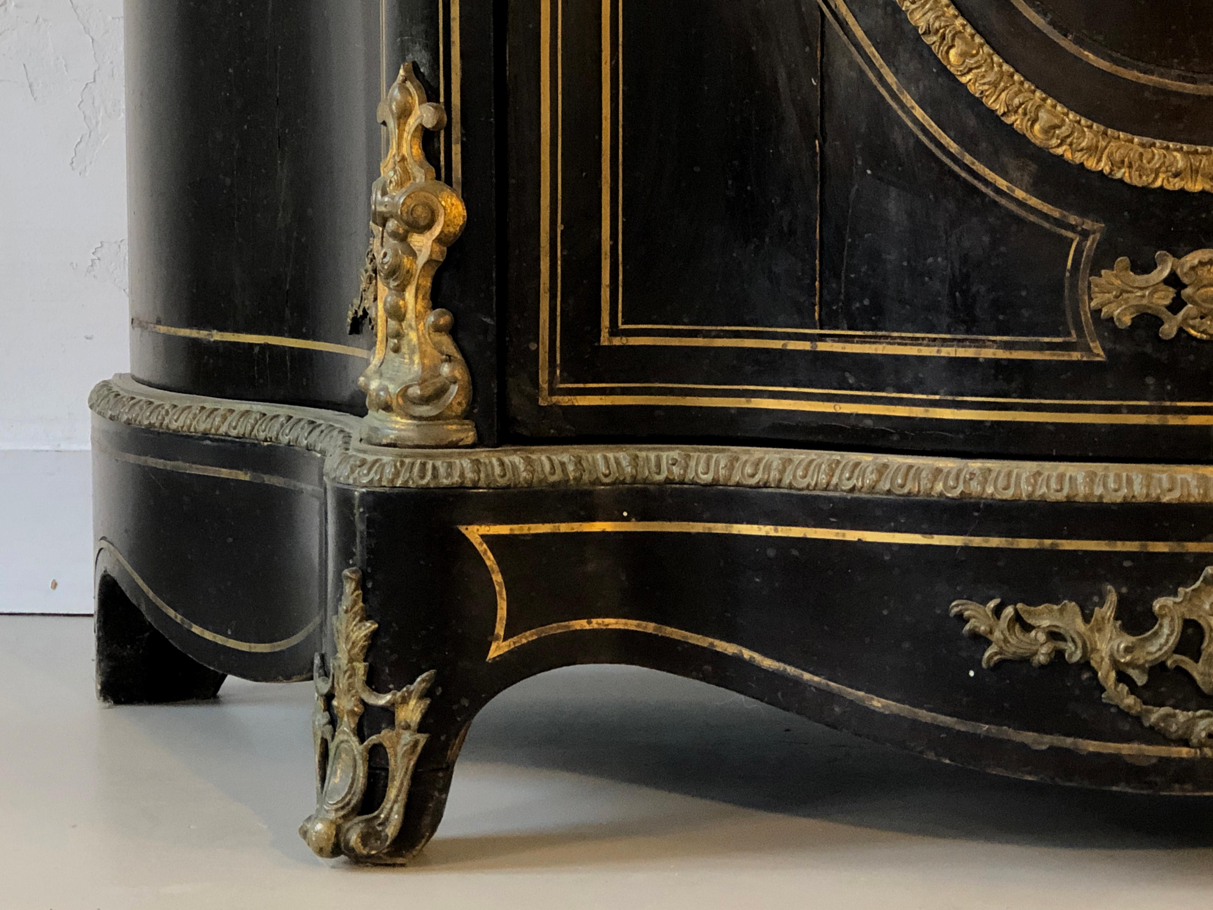 A NAPOLEON III EMPIRE SIDEBOARD CABINET CONSOLE in BOULLE Style France 1860 In Good Condition For Sale In PARIS, FR