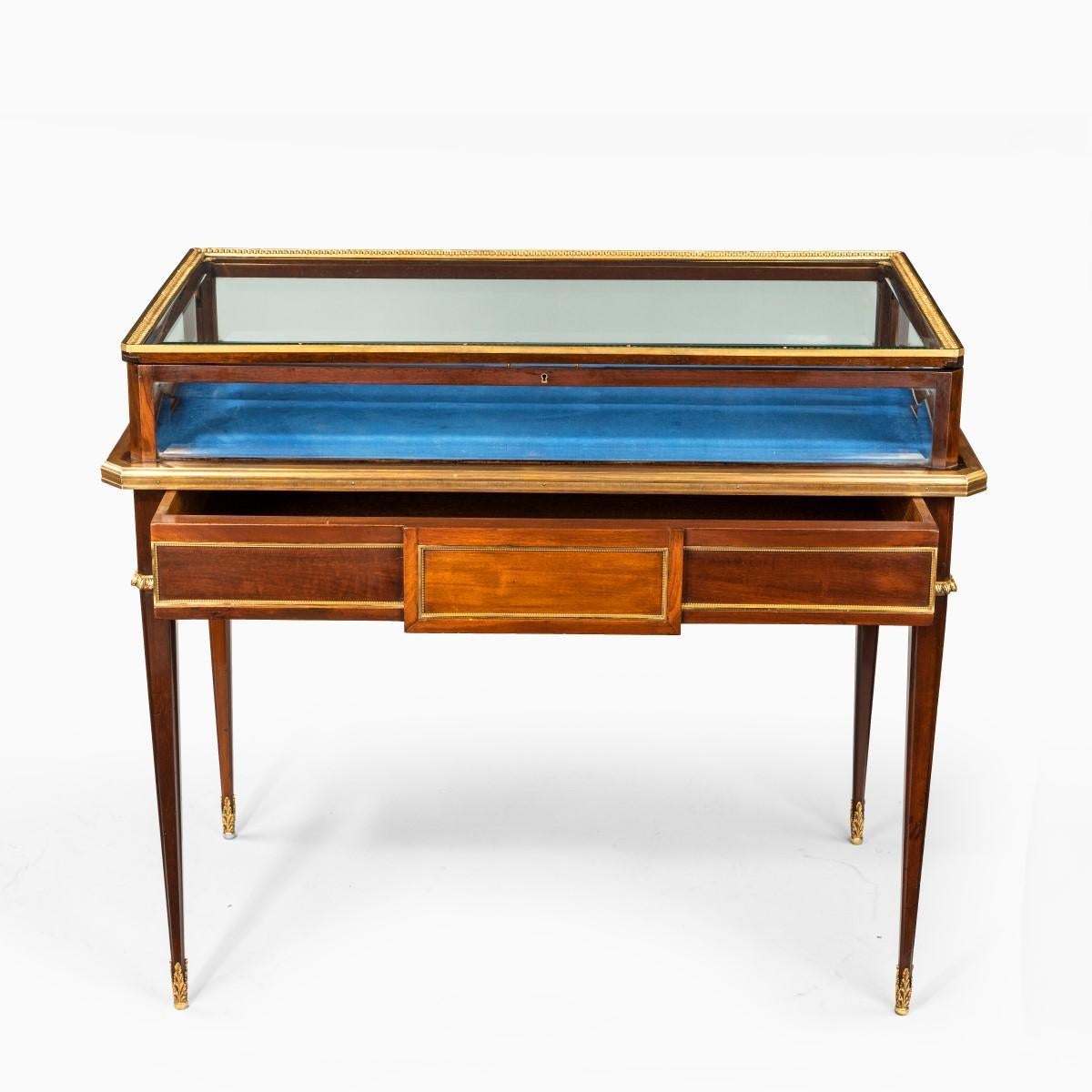 French Napoleon III Freestanding Mahogany Bijouterie Cabinet