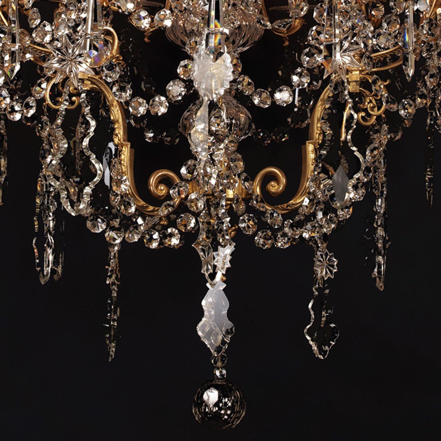 Napoléon III Gilt Bronze and Cut-Glass Thirty-Six Light Chandelier, circa 1870 In Good Condition For Sale In Brighton, West Sussex