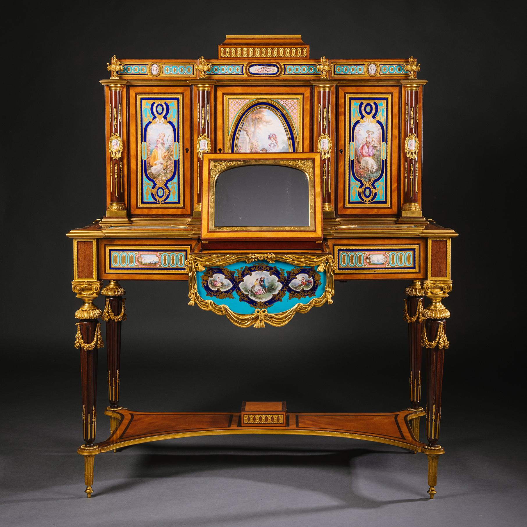 A Napoléon III Gilt-Bronze and Sèvres Style Porcelain-Mounted Bonheur Du Jour In Good Condition For Sale In Brighton, West Sussex