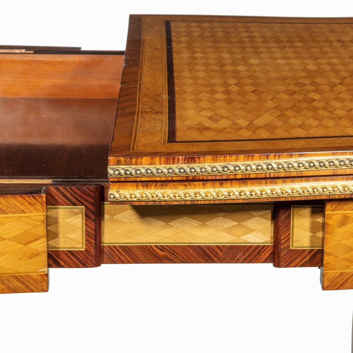 Napoleon III Parquetry Card Table by Sormani In Good Condition For Sale In Lymington, Hampshire