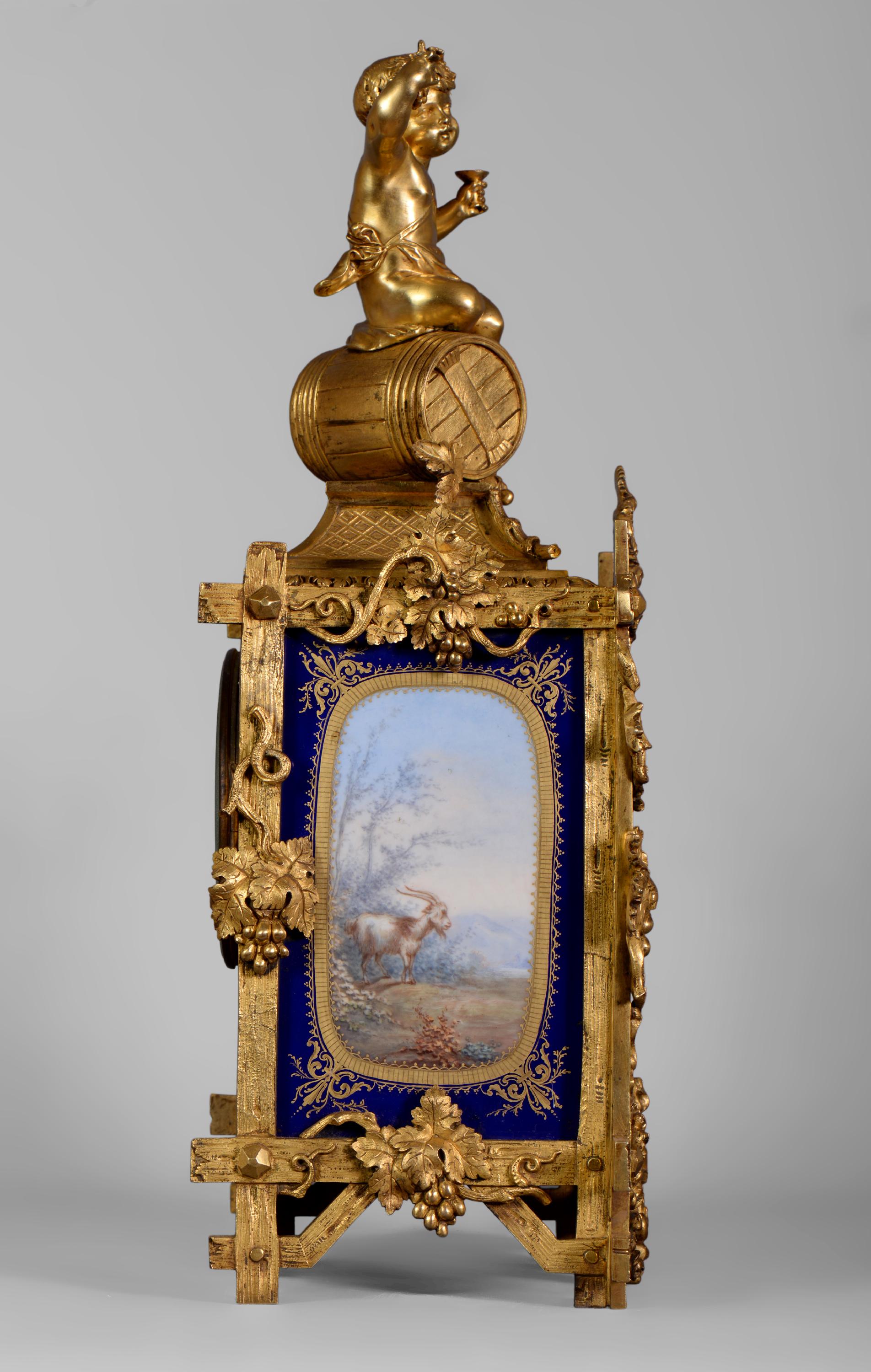 Napoleon III Style Clock Made Out of Porcelain and Gilded Bronze For Sale 2